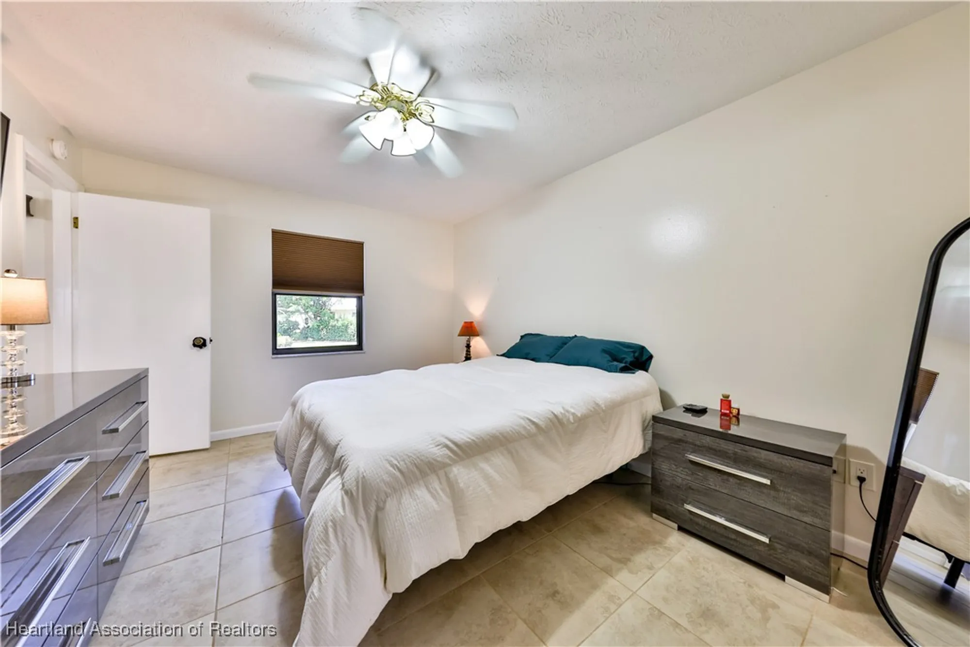 Property Slideshow image 10 of 25 | 3745 camry ct, Sebring, FL, 33872