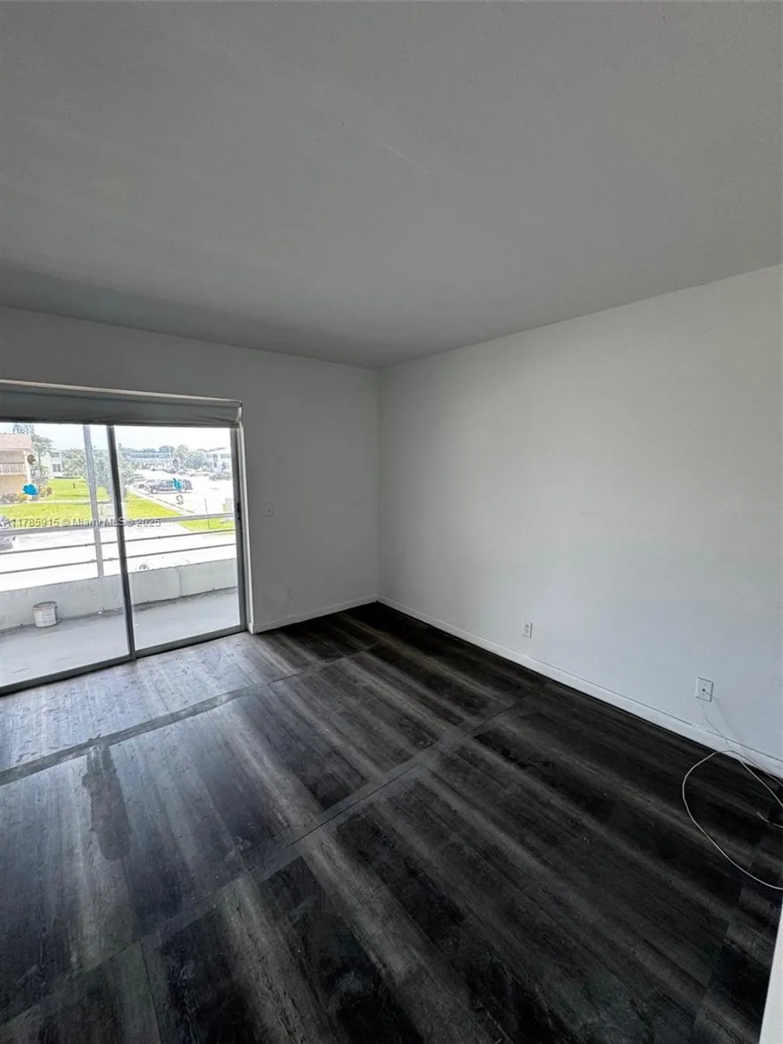 Property Slideshow image 6 of 9 | 42 sheffield b b, West Palm Beach, FL, 33417