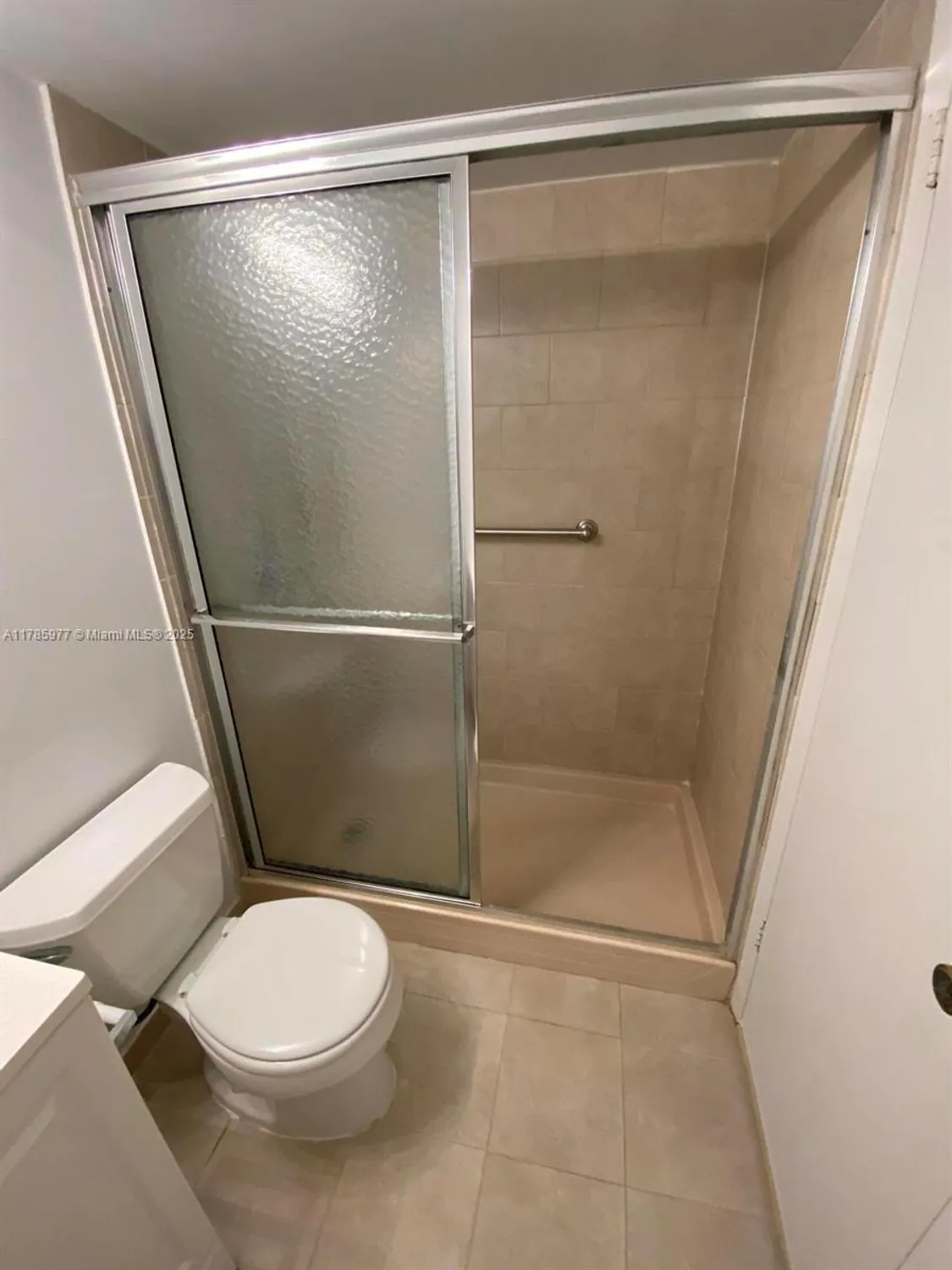 Property Slideshow image 10 of 15 | 381 fanshaw j # 381, Boca Raton, FL, 33434
