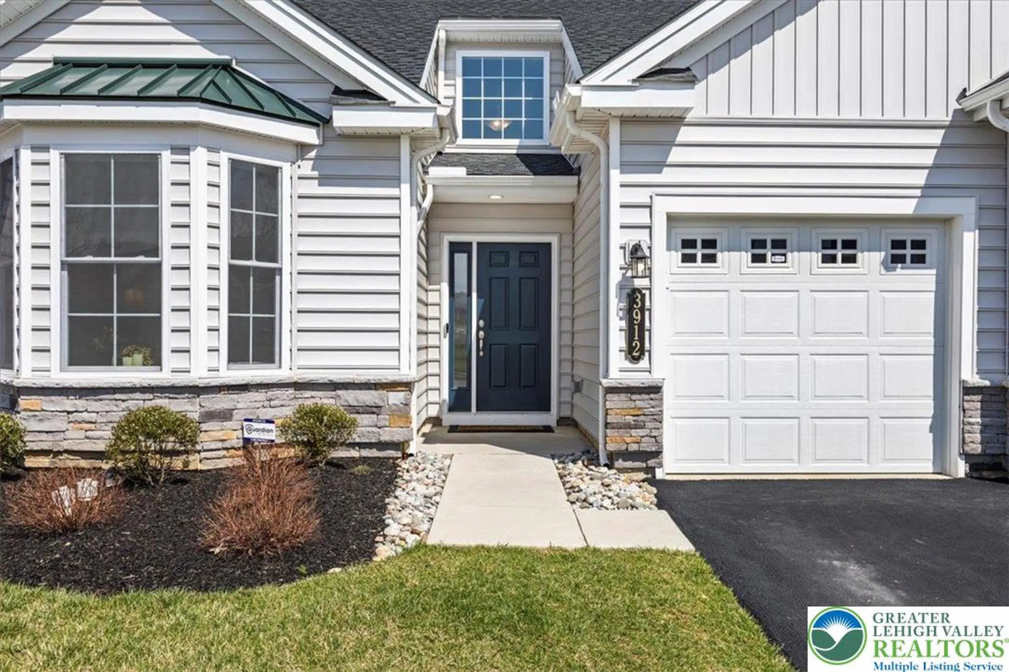 Property Slideshow image 13 of 64 | 3912 independence dr, Easton, PA, 18045
