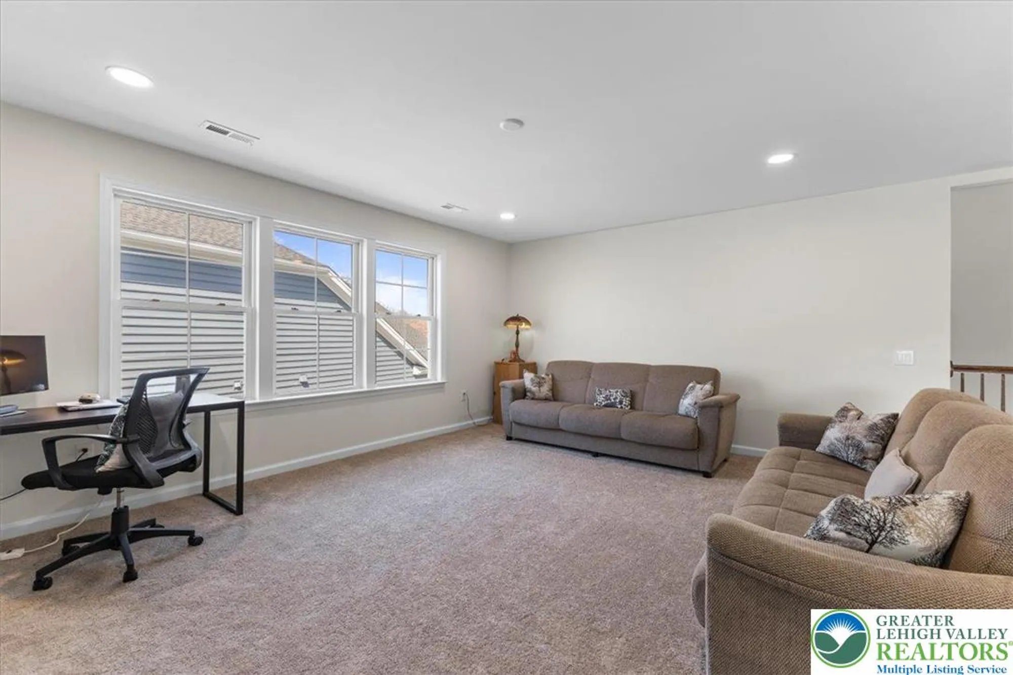 Property Slideshow image 43 of 64 | 3912 independence dr, Easton, PA, 18045