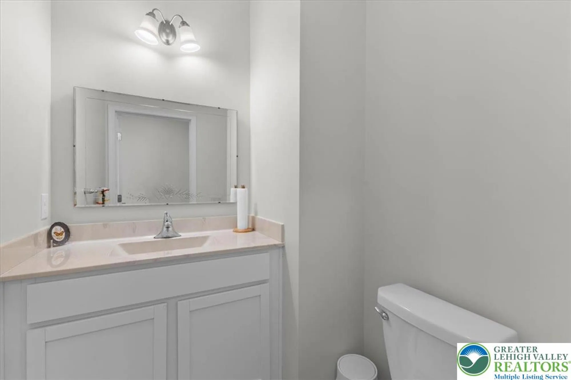 Property Slideshow image 7 of 64 | 3912 independence dr, Easton, PA, 18045