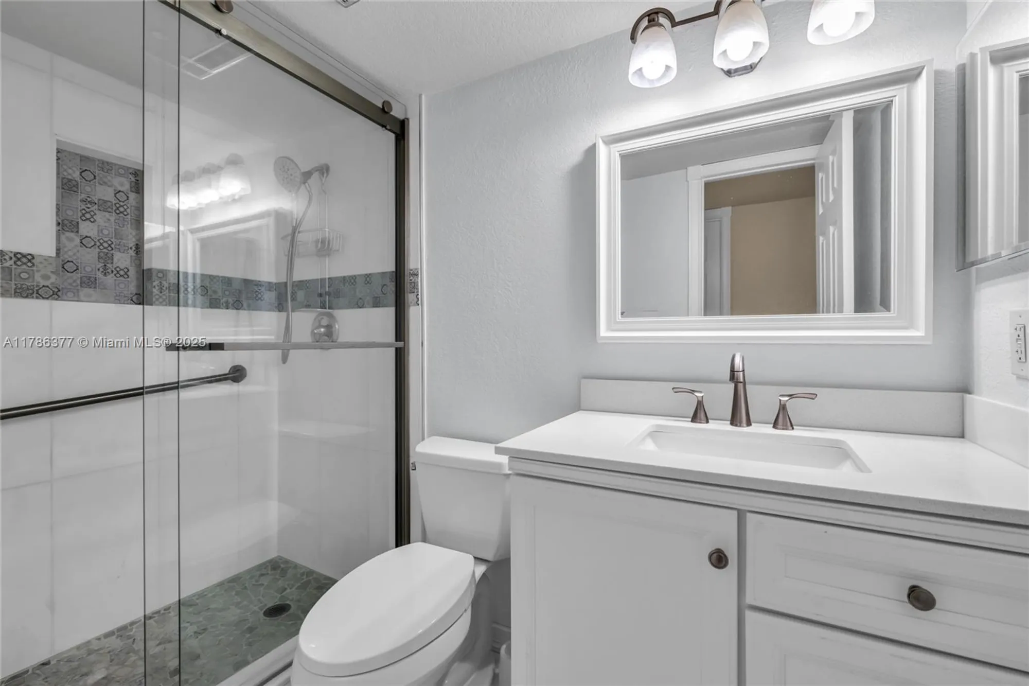 Property Slideshow image 14 of 35 | 281 s hollybrook dr apt 106, Pembroke Pines, FL, 33025