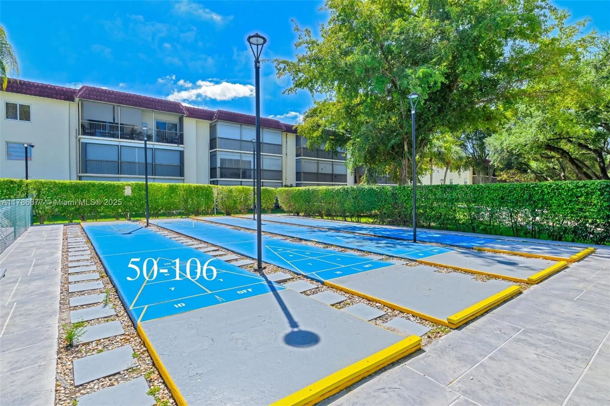 Property Slideshow image 34 of 35 | 281 s hollybrook dr apt 106, Pembroke Pines, FL, 33025