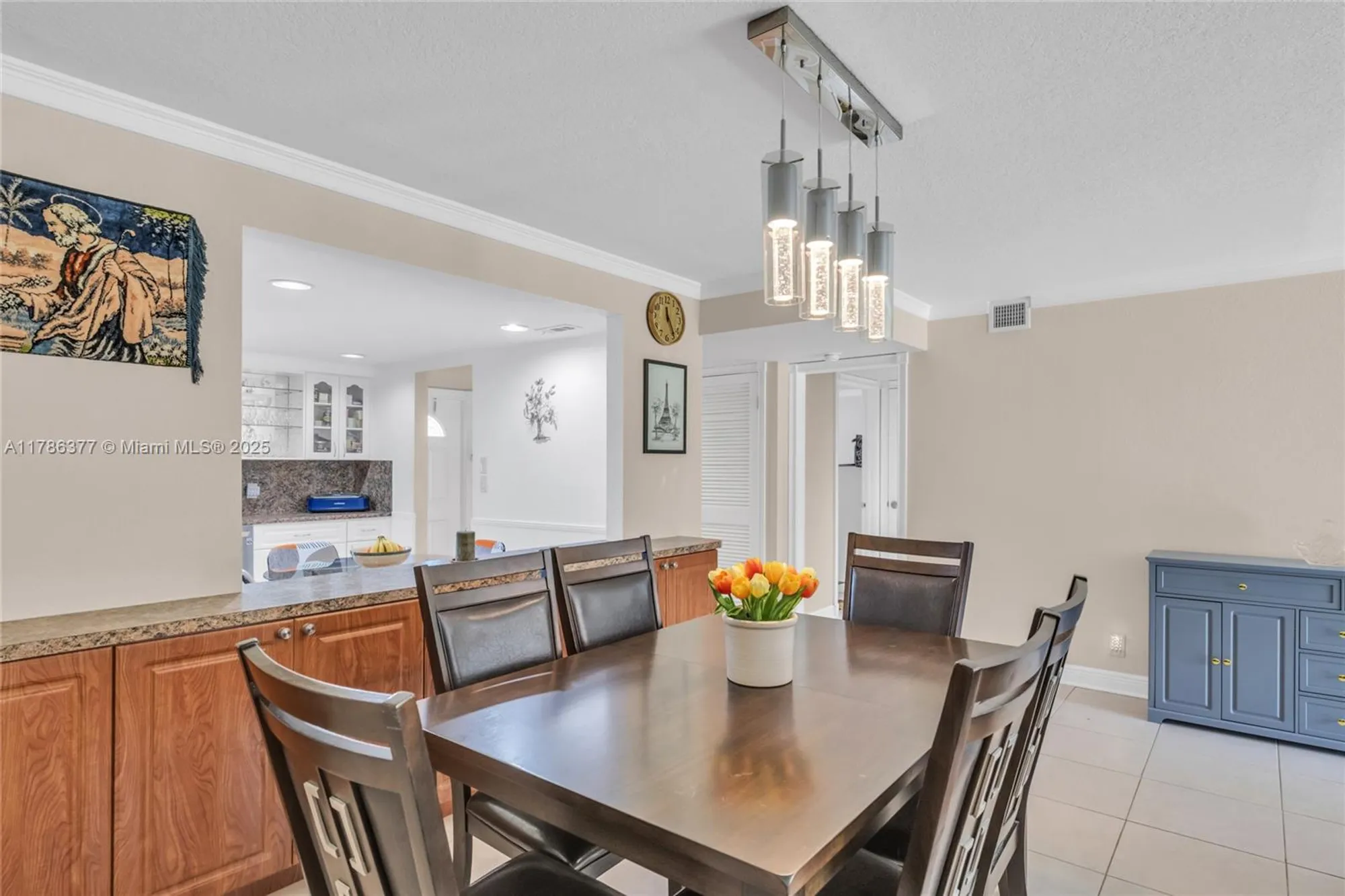 Property Slideshow image 6 of 35 | 281 s hollybrook dr apt 106, Pembroke Pines, FL, 33025