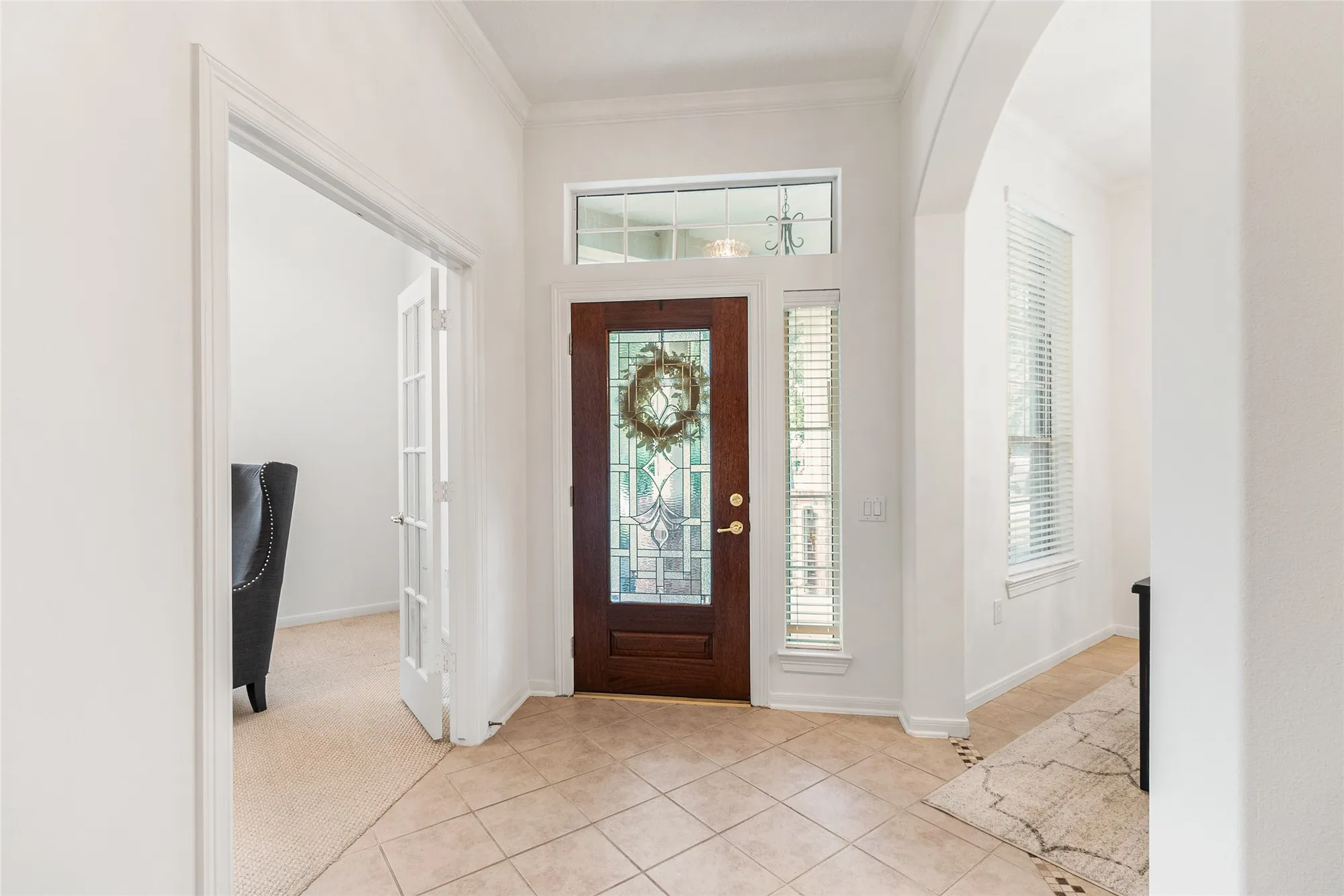 Property Slideshow image 7 of 40 | 34 e royal mews, Conroe, TX, 77384