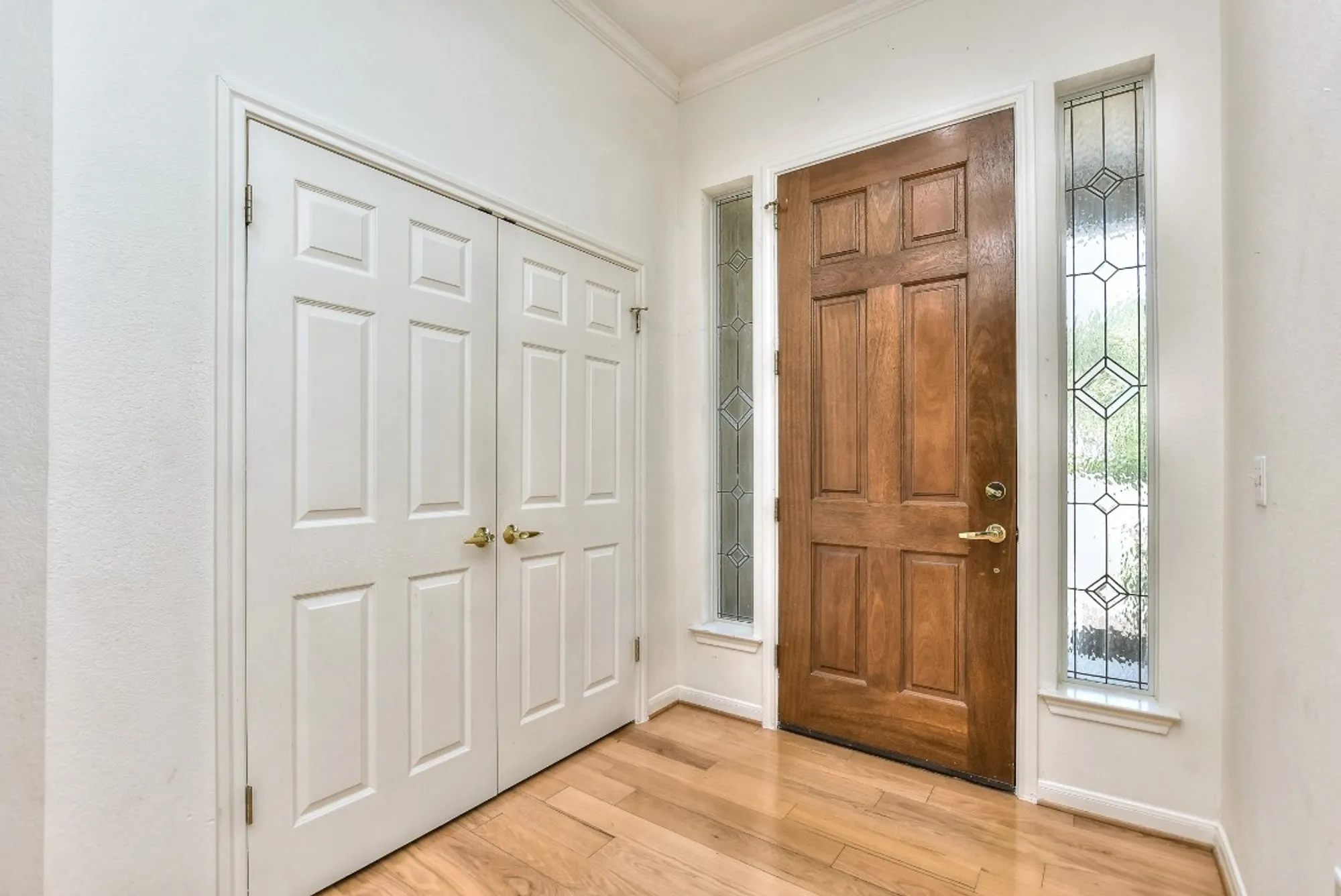 Property Slideshow image 10 of 31 | 229 whispering wind dr, Georgetown, TX, 78633