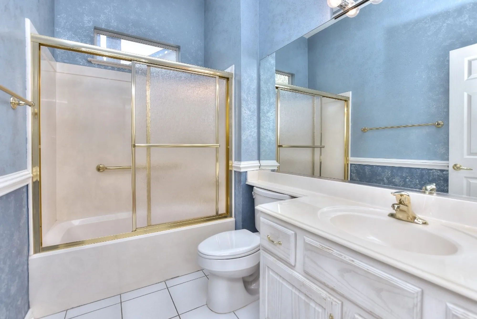 Property Slideshow image 24 of 31 | 229 whispering wind dr, Georgetown, TX, 78633