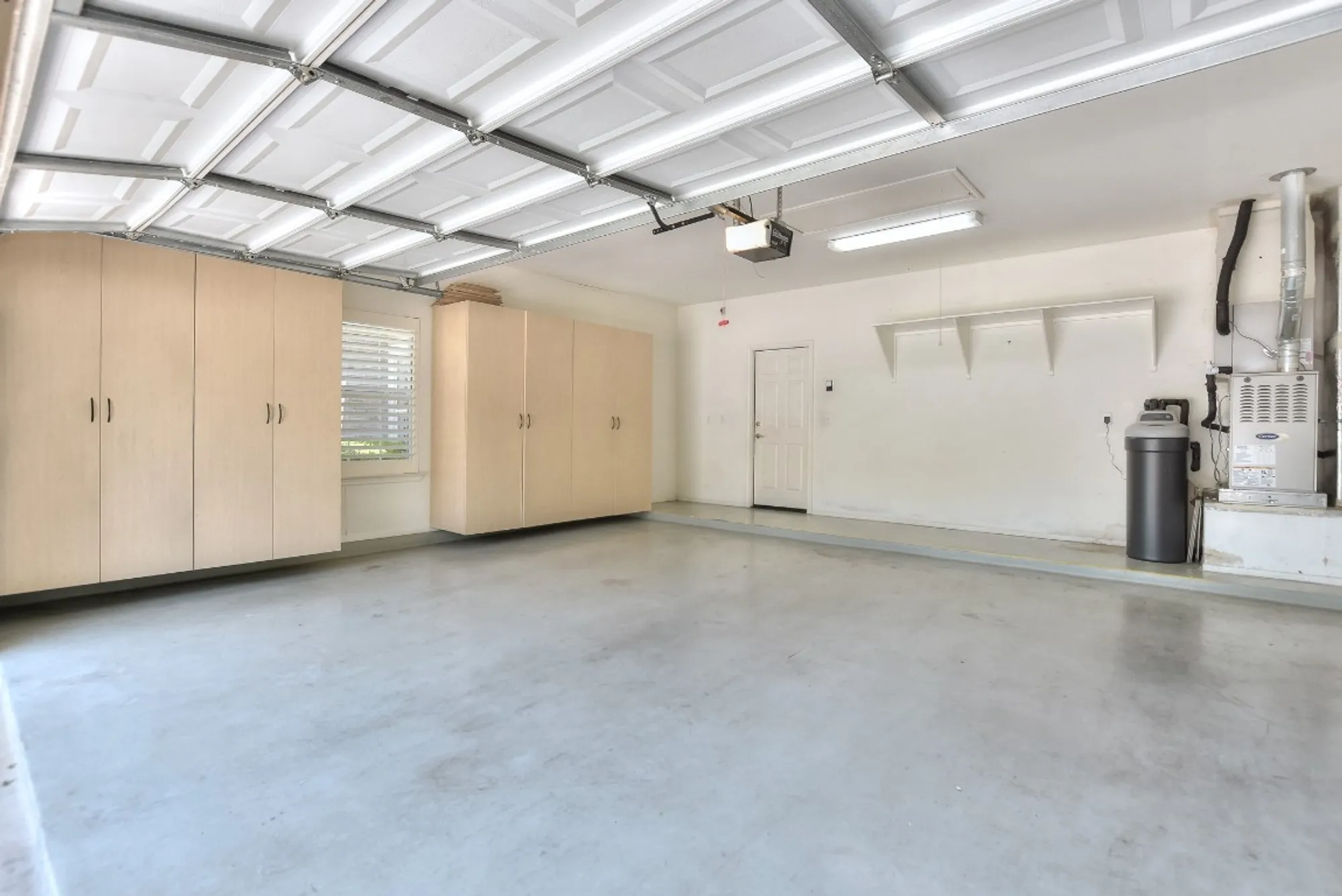 Property Slideshow image 26 of 31 | 229 whispering wind dr, Georgetown, TX, 78633