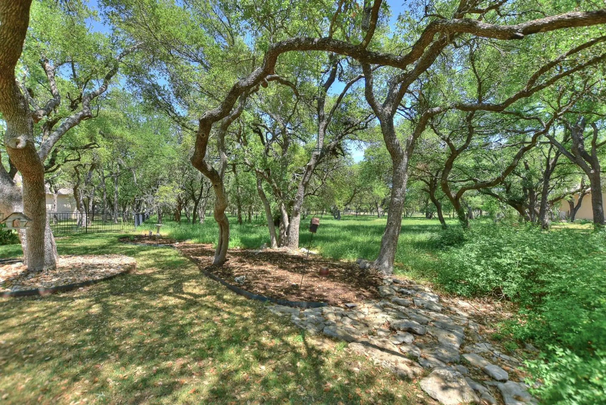 Property Slideshow image 2 of 31 | 229 whispering wind dr, Georgetown, TX, 78633