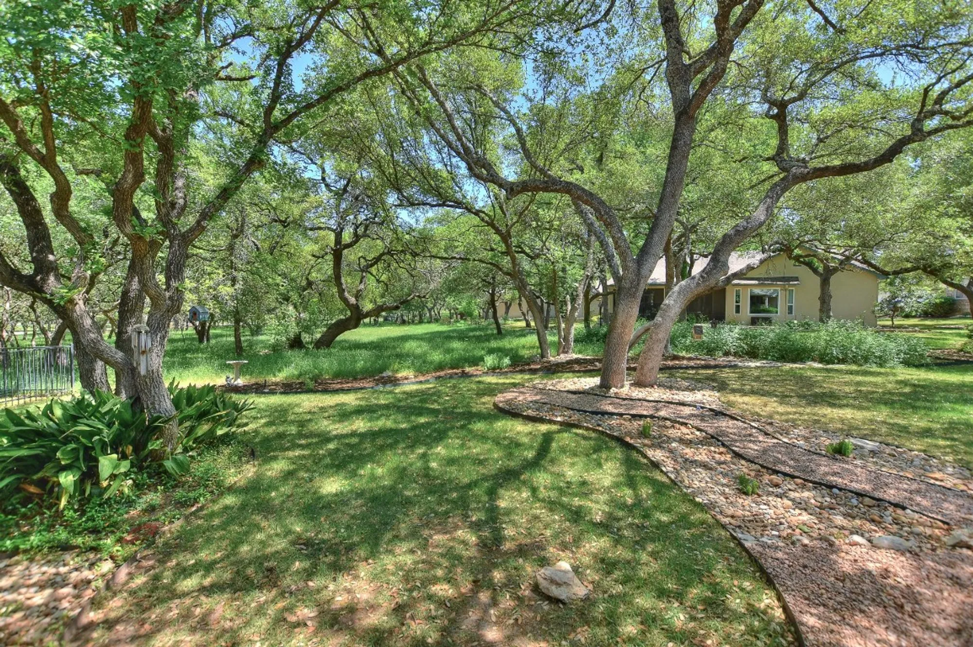 Property Slideshow image 9 of 31 | 229 whispering wind dr, Georgetown, TX, 78633