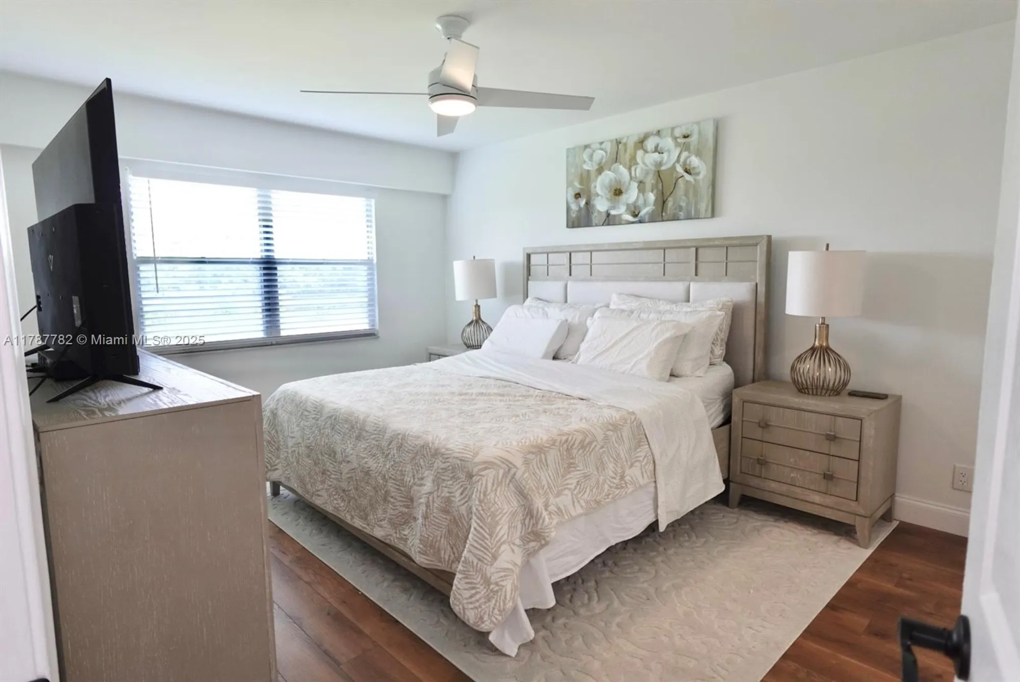 Property Slideshow image 14 of 31 | 12500 sw 6th st n413, Pembroke Pines, FL, 33027