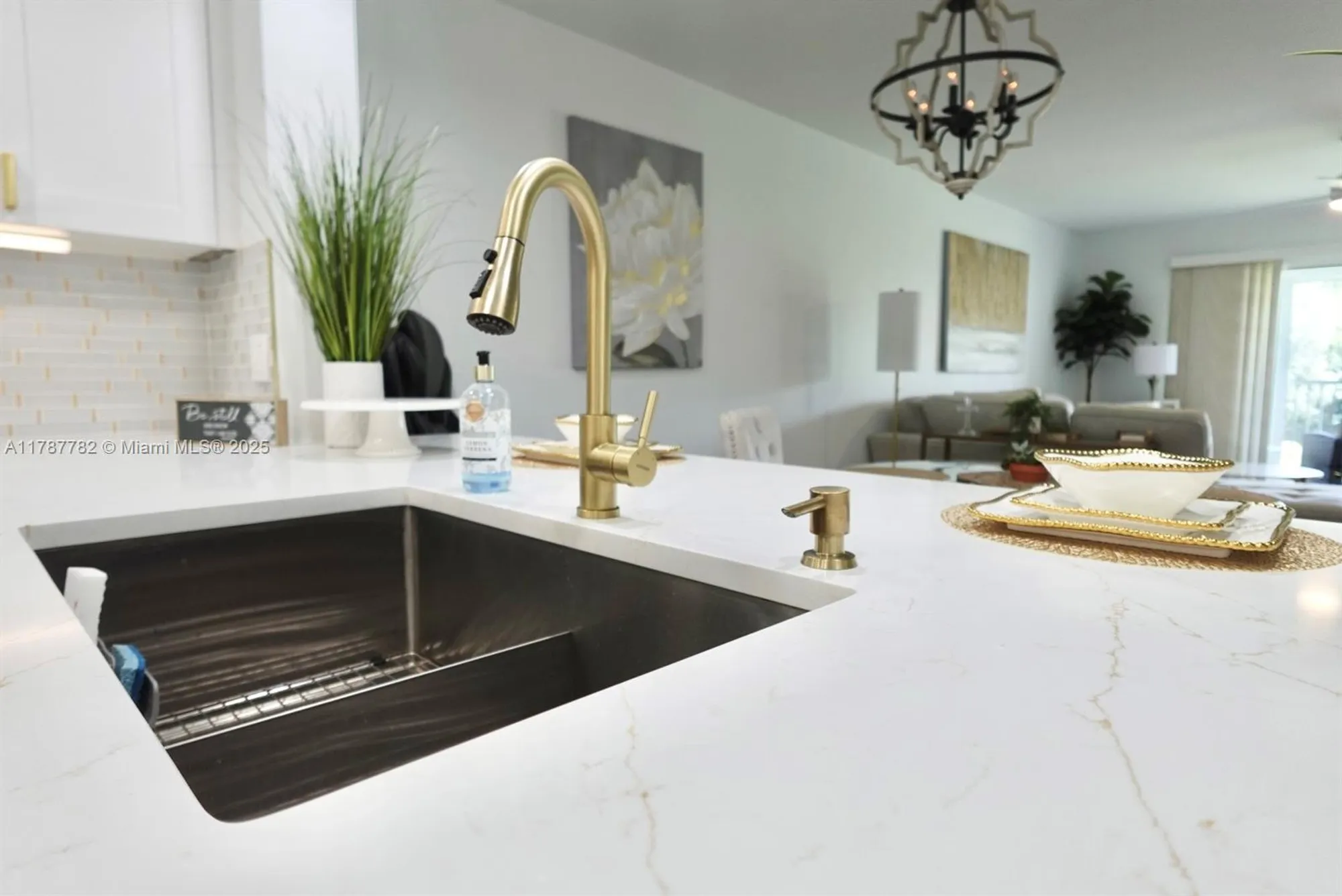 Property Slideshow image 11 of 31 | 12500 sw 6th st n413, Pembroke Pines, FL, 33027