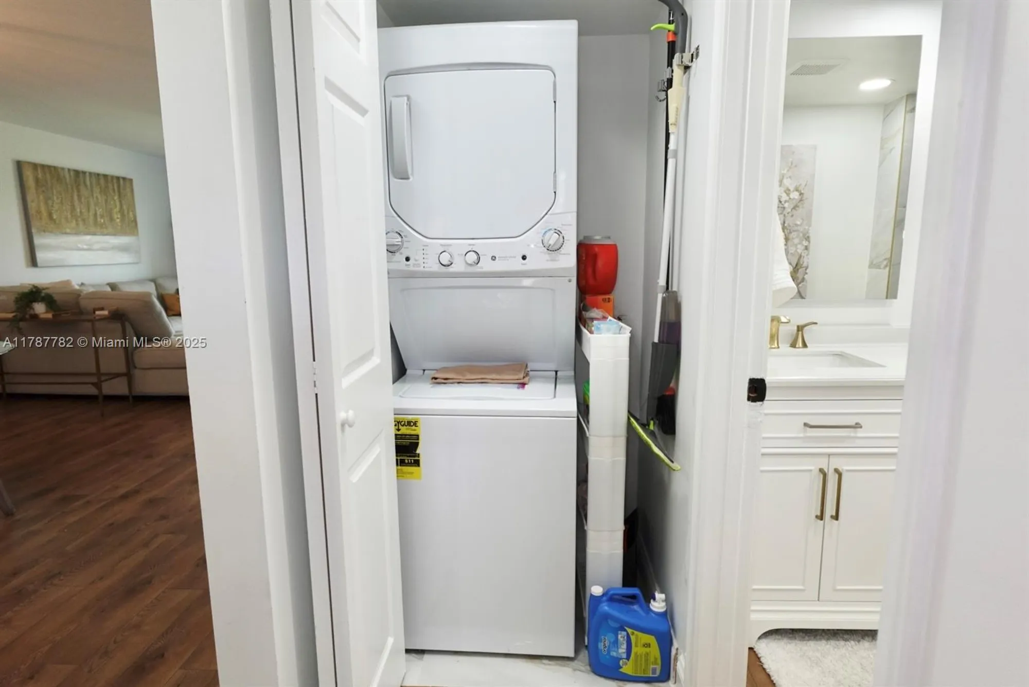 Property Slideshow image 21 of 31 | 12500 sw 6th st n413, Pembroke Pines, FL, 33027