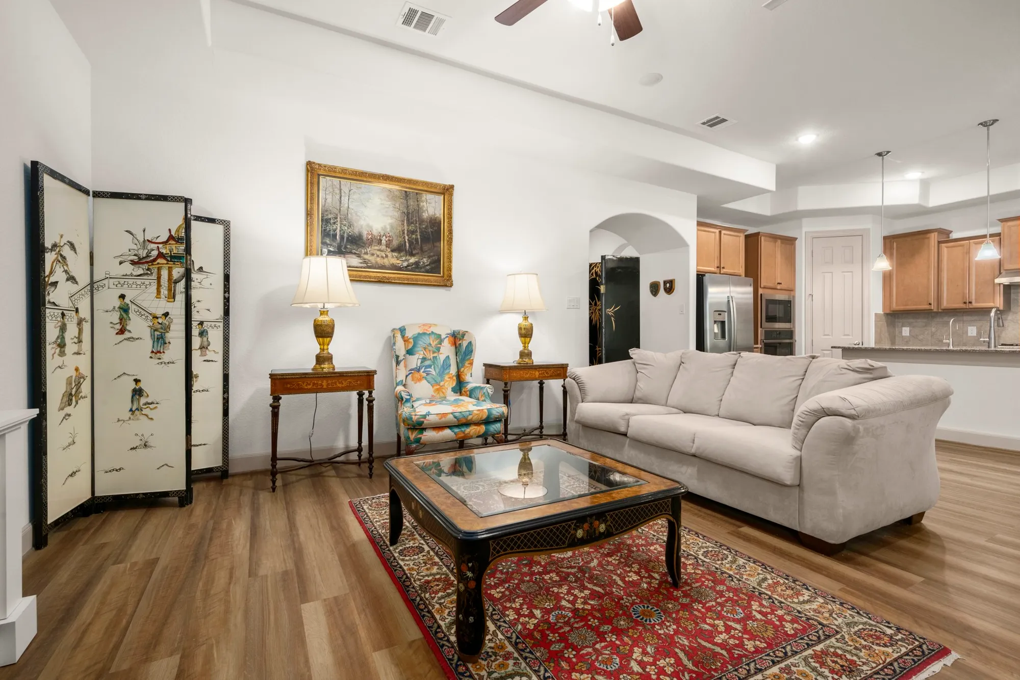 Property Slideshow image 11 of 28 | 12117 creekside villas ct, Conroe, TX, 77304