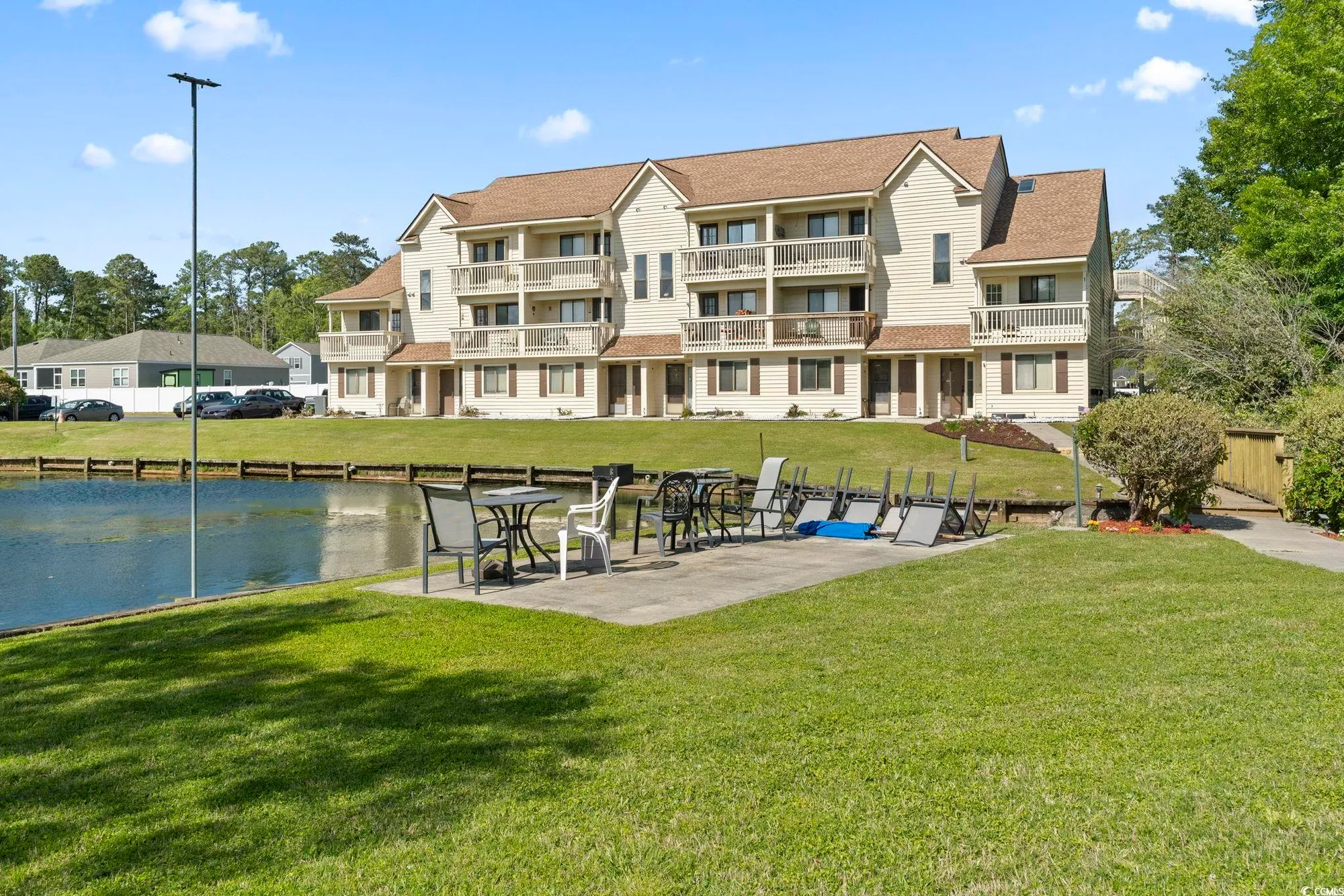 Property Slideshow image 2 of 32 | 510 fairwood lakes dr unit 16i, Myrtle Beach, SC, 29588