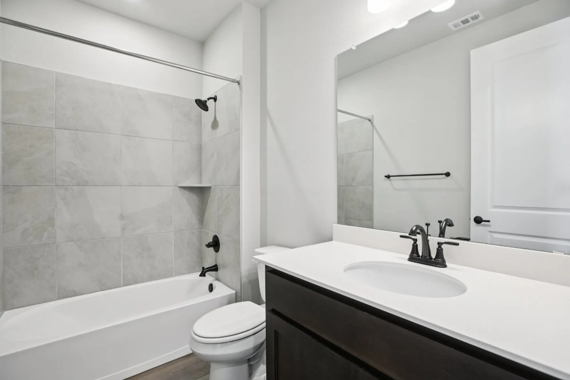 Property Slideshow image 19 of 29 | 118 antoinette way unit 102, San Marcos, TX, 78666