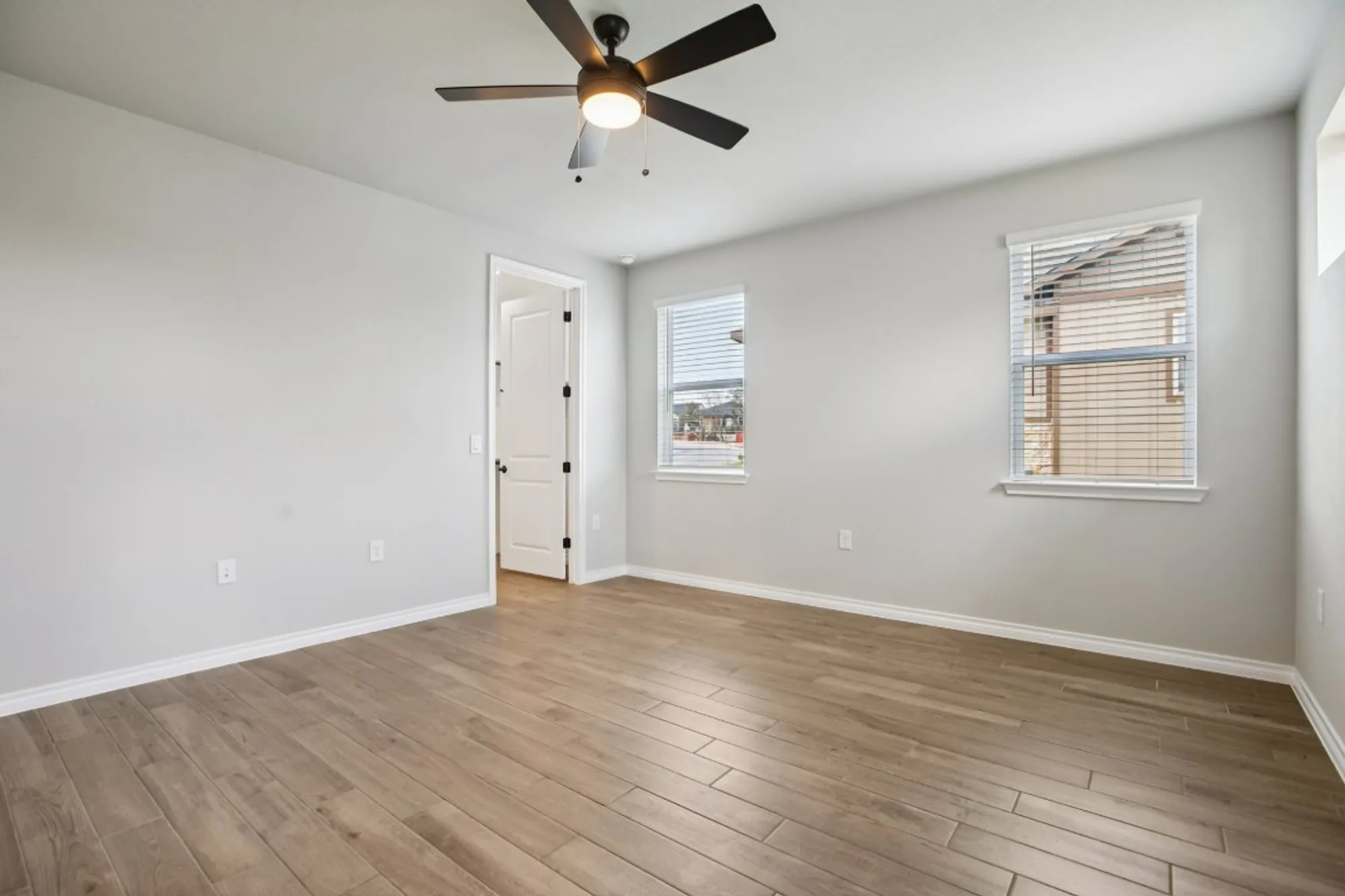 Property Slideshow image 13 of 29 | 118 antoinette way unit 102, San Marcos, TX, 78666