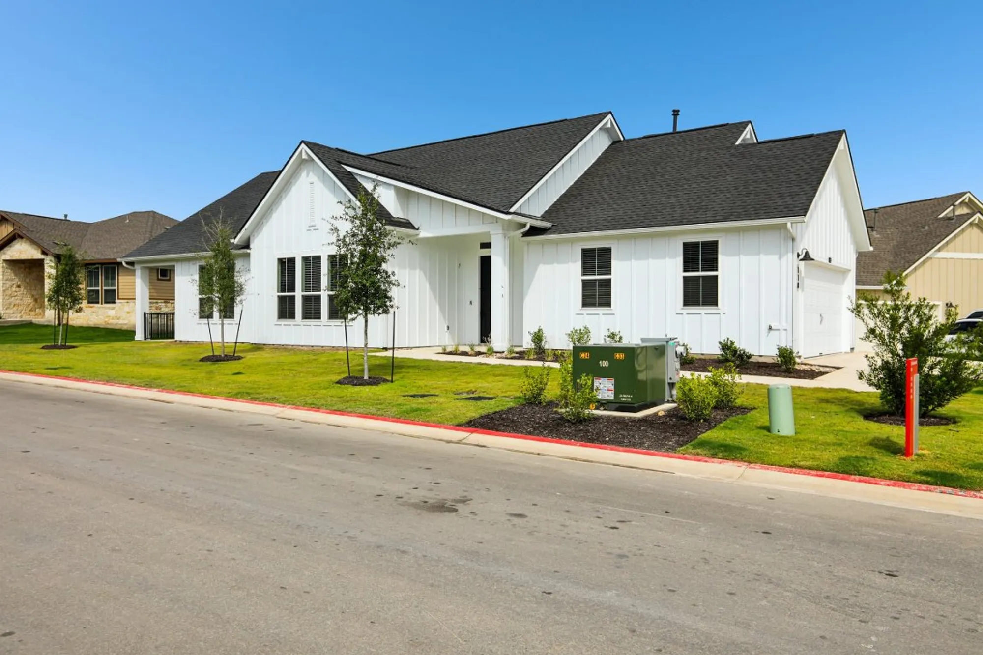 Property Slideshow image 3 of 29 | 118 antoinette way unit 102, San Marcos, TX, 78666