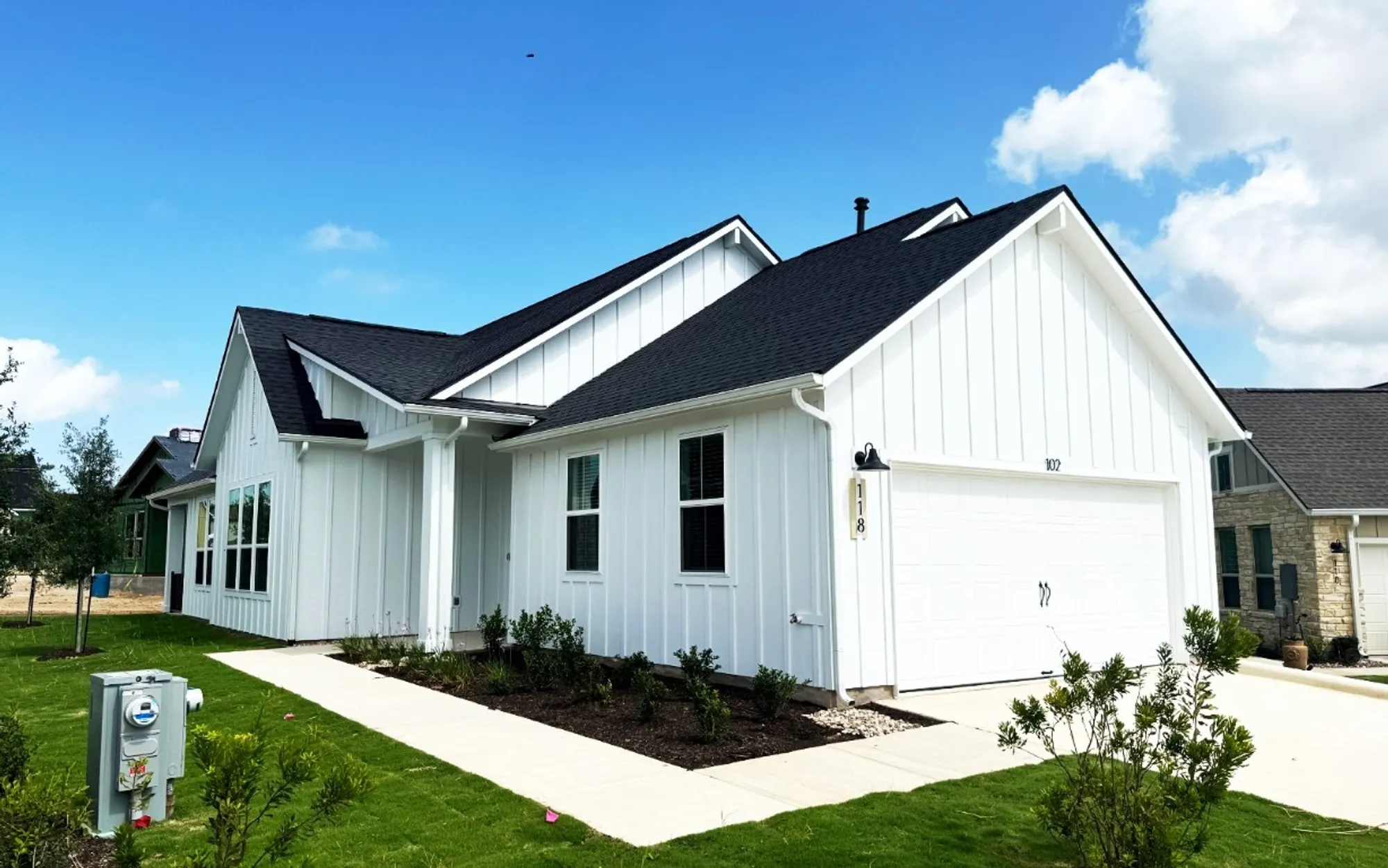 Property Slideshow image 4 of 29 | 118 antoinette way unit 102, San Marcos, TX, 78666