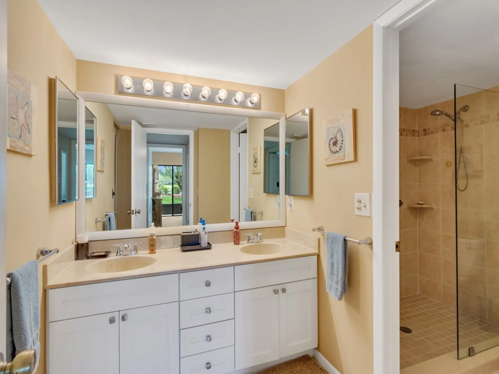 Property Slideshow image 16 of 35 | 3450 twin lakes ter apt 103, Fort Pierce, FL, 34951