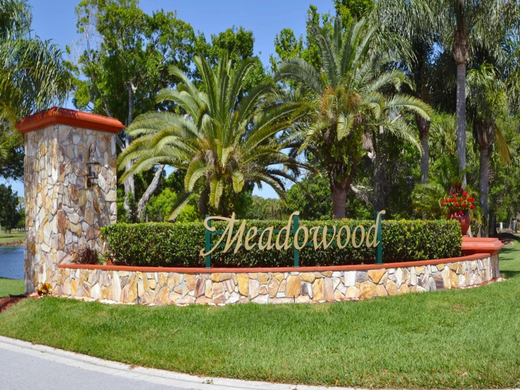 Property Slideshow image 2 of 35 | 3450 twin lakes ter apt 103, Fort Pierce, FL, 34951