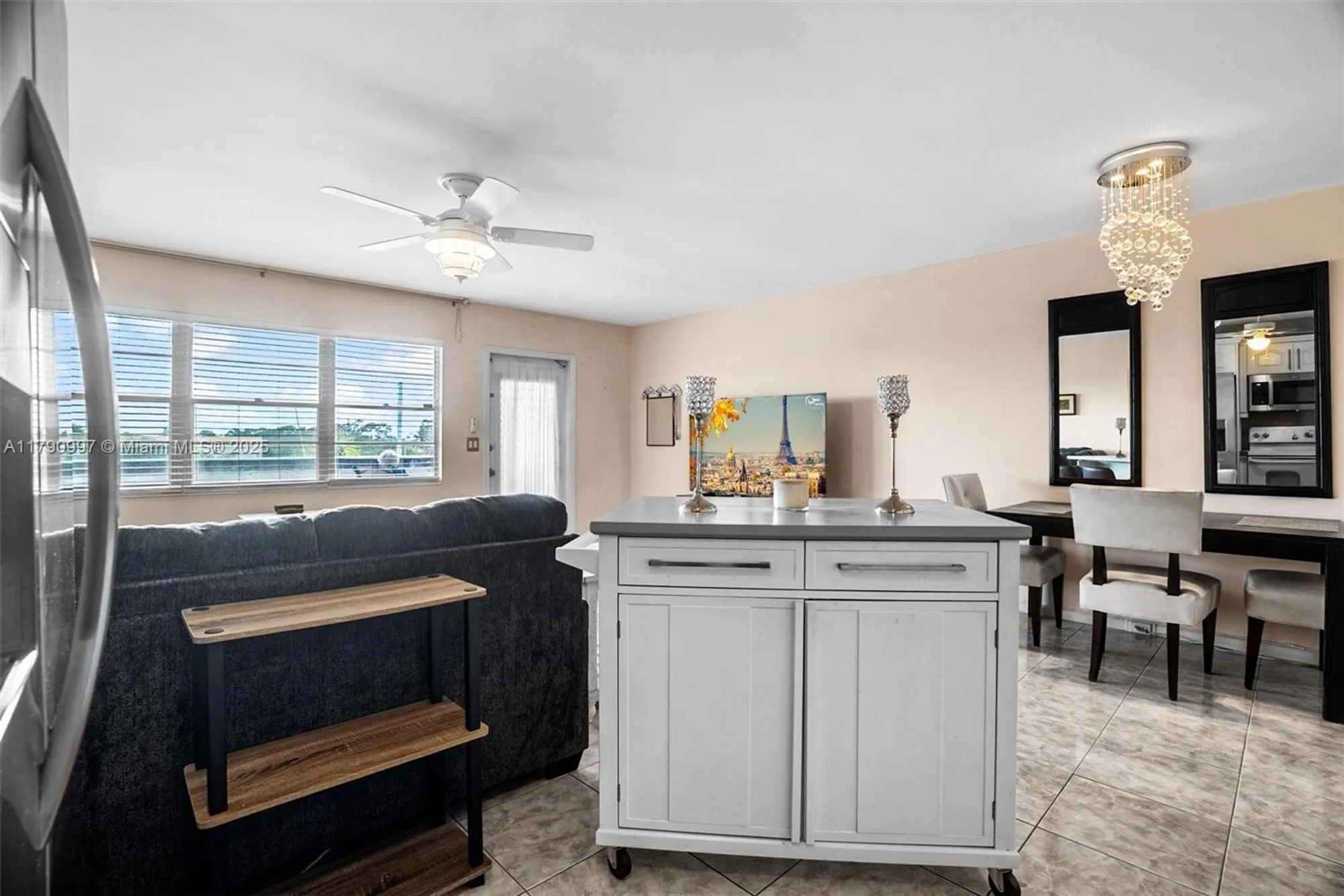 Property Slideshow image 9 of 25 | 408 southampton a # 408, West Palm Beach, FL, 33417