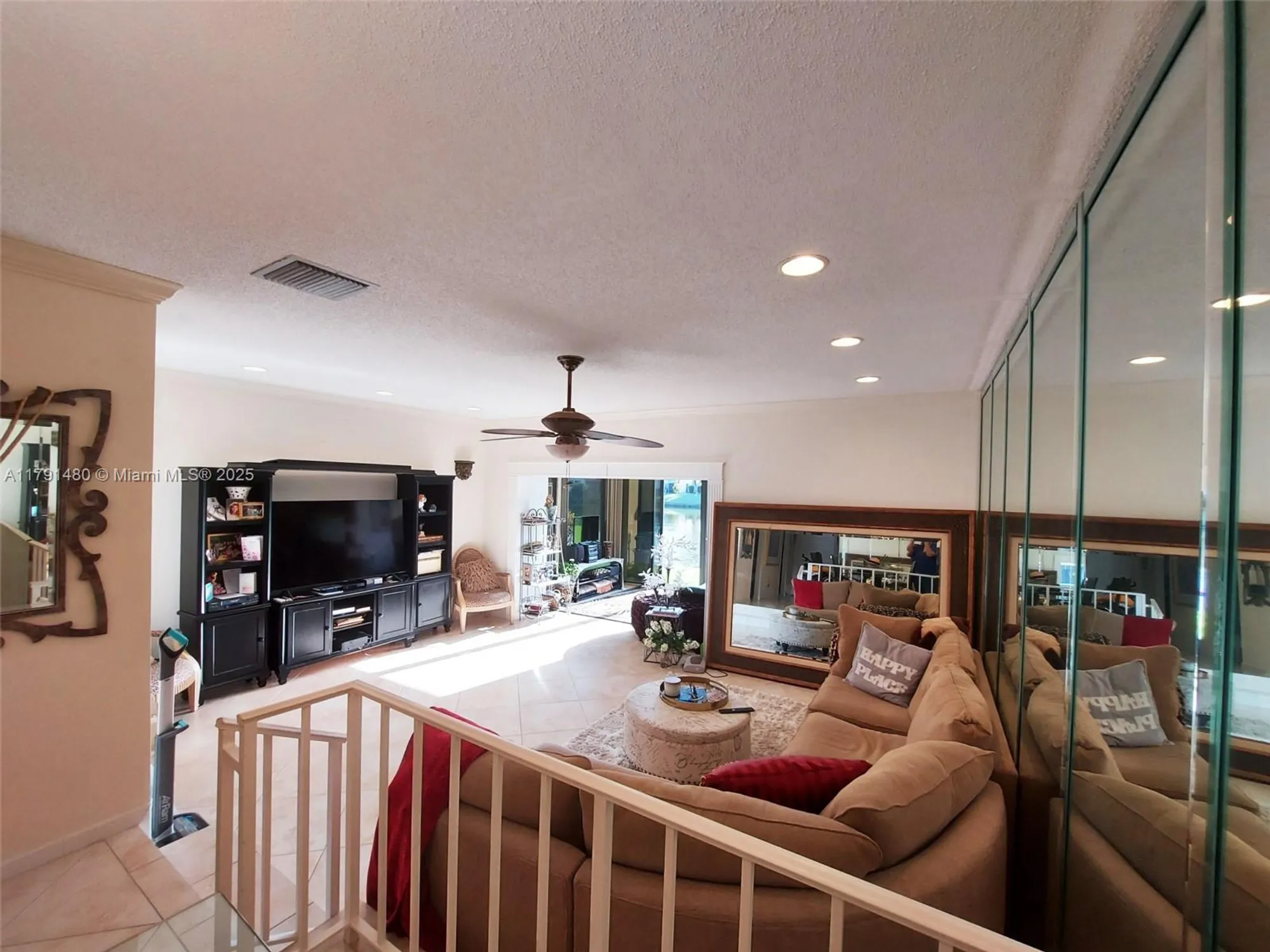Property Slideshow image 5 of 18 | 21338 juego cir apt 11c, Boca Raton, FL, 33433