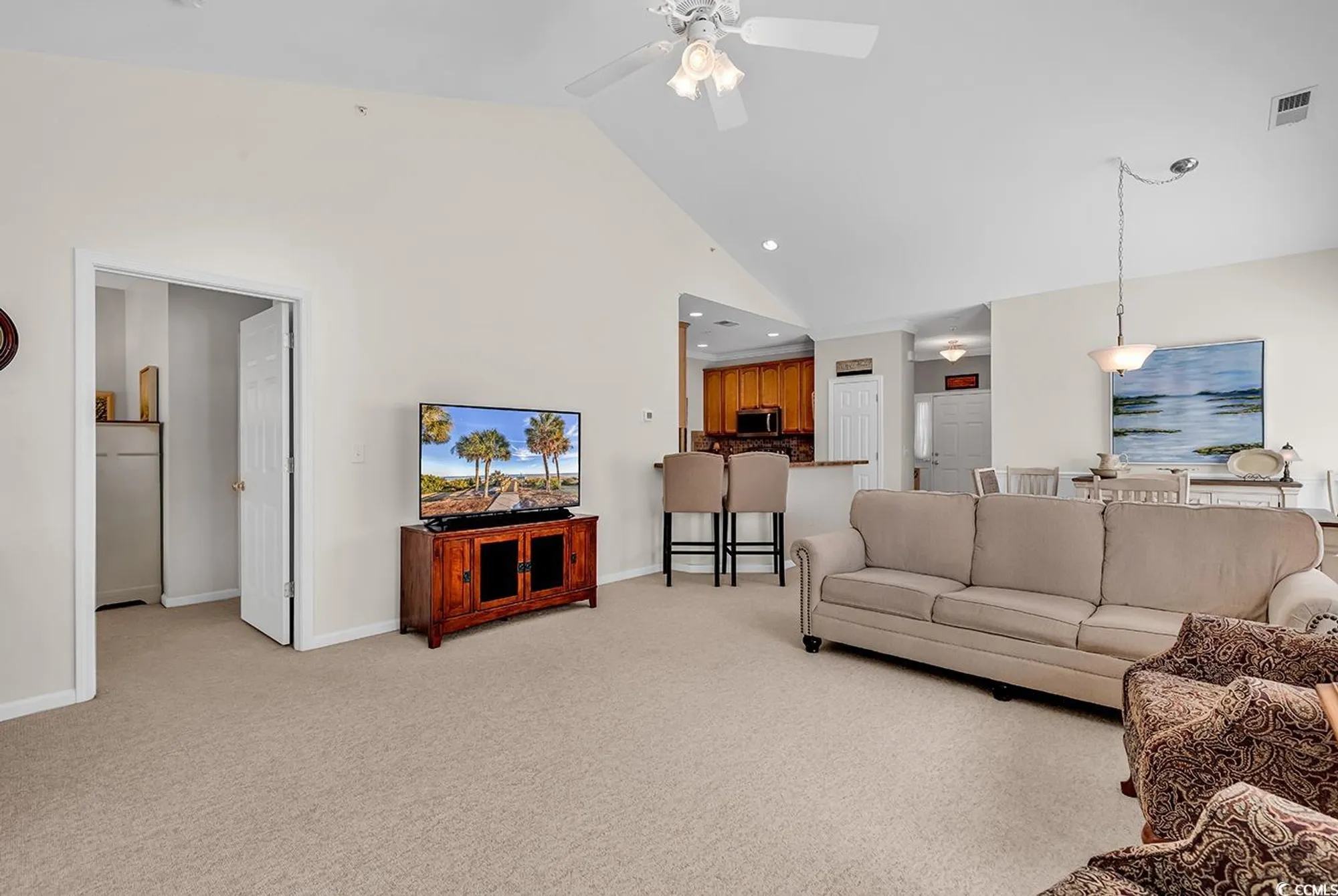 Property Slideshow image 14 of 40 | 339 black oak ln unit 201, Murrells Inlet, SC, 29576