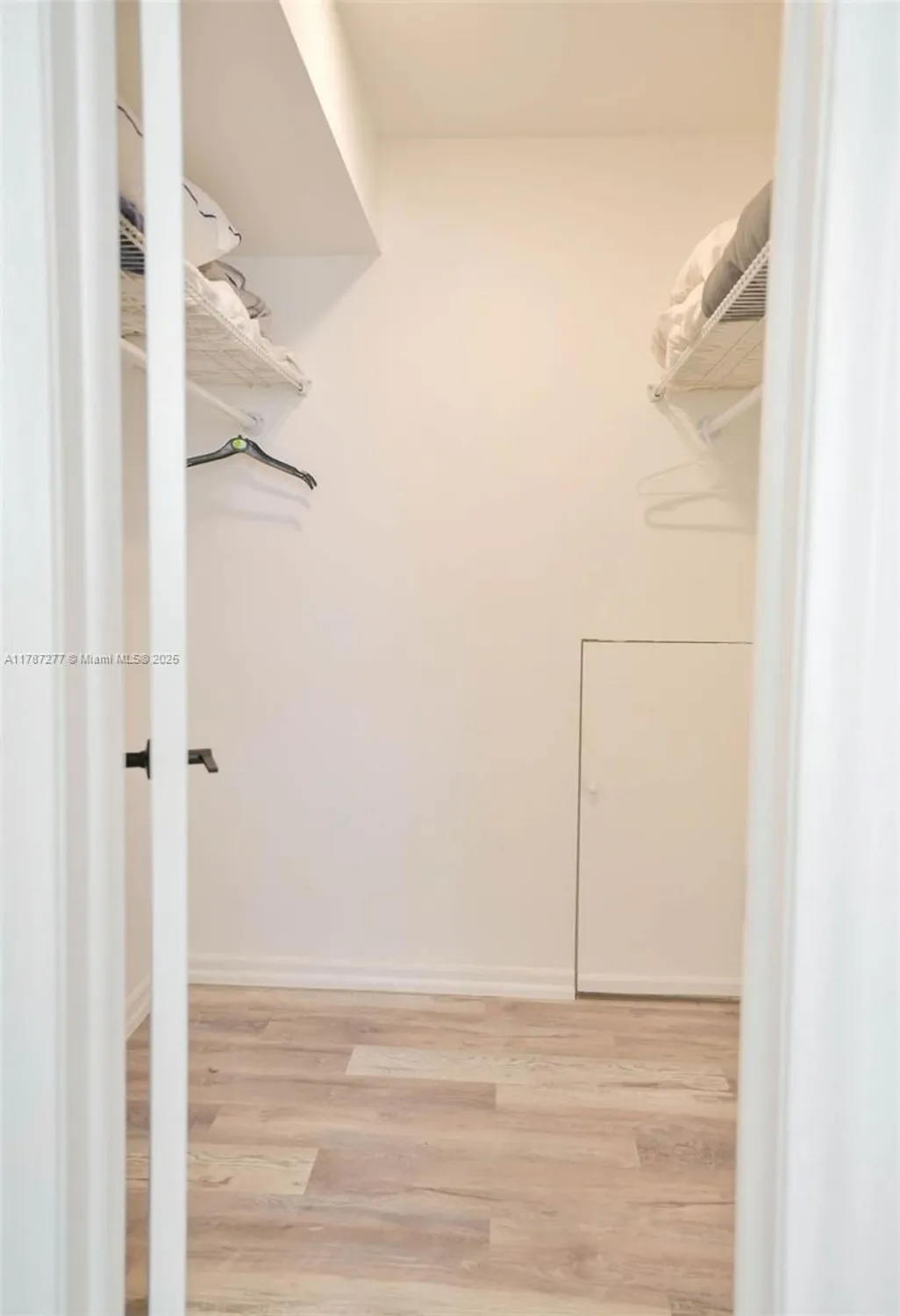 Property Slideshow image 12 of 34 | 8901 s hollybrook blvd apt 206, Pembroke Pines, FL, 33025