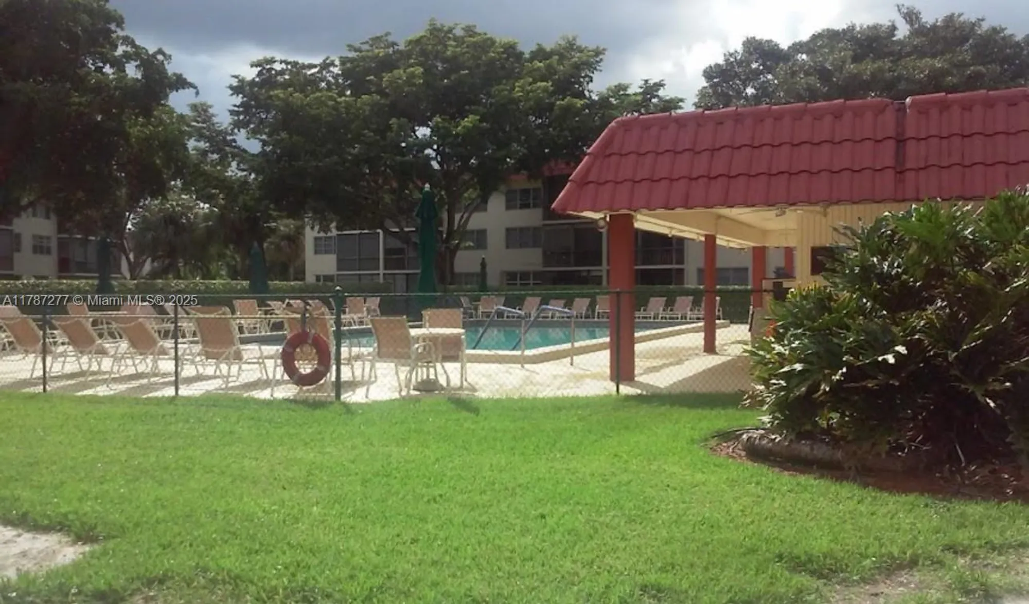 Property Slideshow image 29 of 34 | 8901 s hollybrook blvd apt 206, Pembroke Pines, FL, 33025