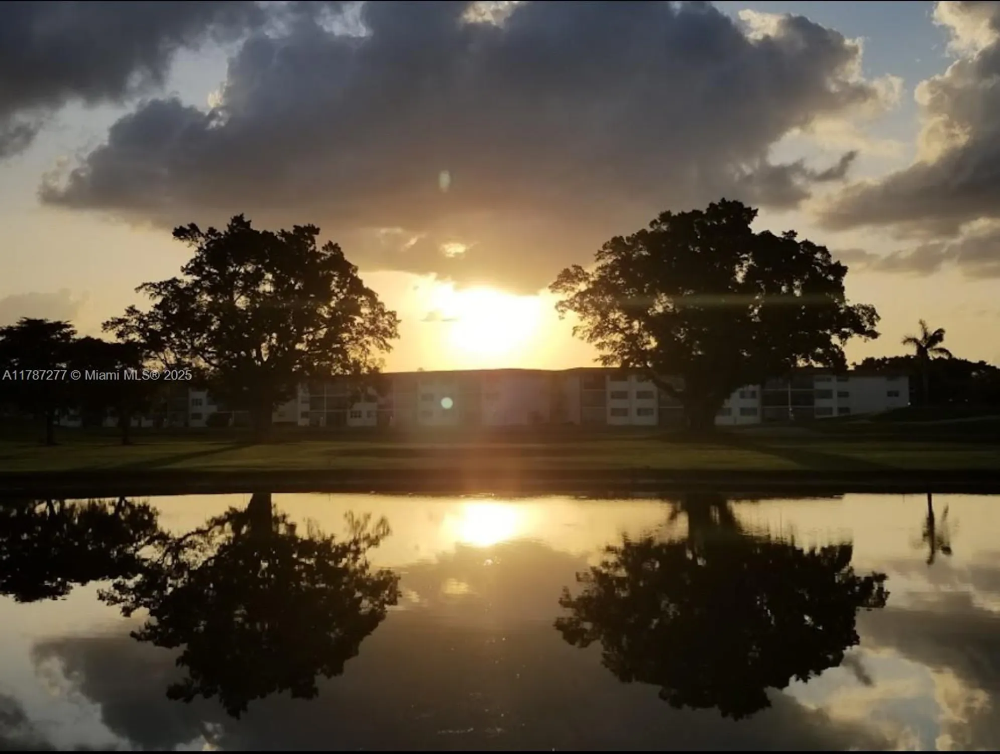 Property Slideshow image 20 of 34 | 8901 s hollybrook blvd apt 206, Pembroke Pines, FL, 33025