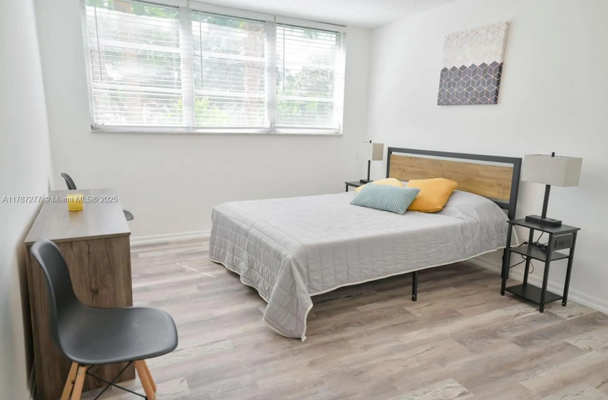 Property Slideshow image 9 of 34 | 8901 s hollybrook blvd apt 206, Pembroke Pines, FL, 33025