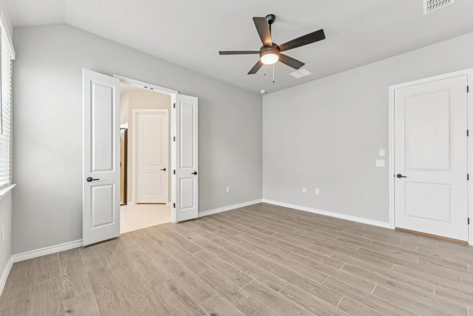 Property Slideshow image 14 of 25 | 108 maceo way unit 101, San Marcos, TX, 78666