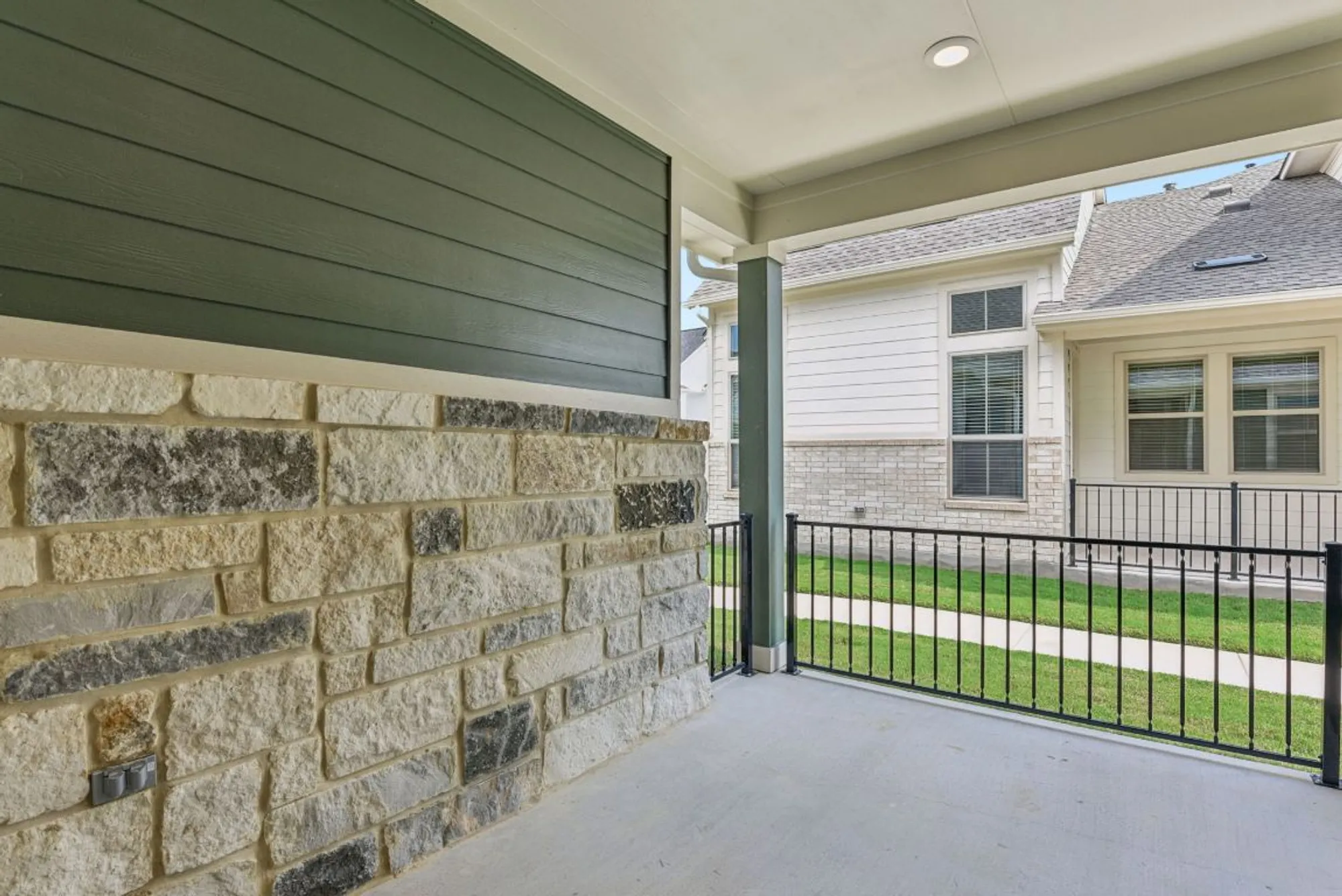 Property Slideshow image 16 of 25 | 108 maceo way unit 101, San Marcos, TX, 78666