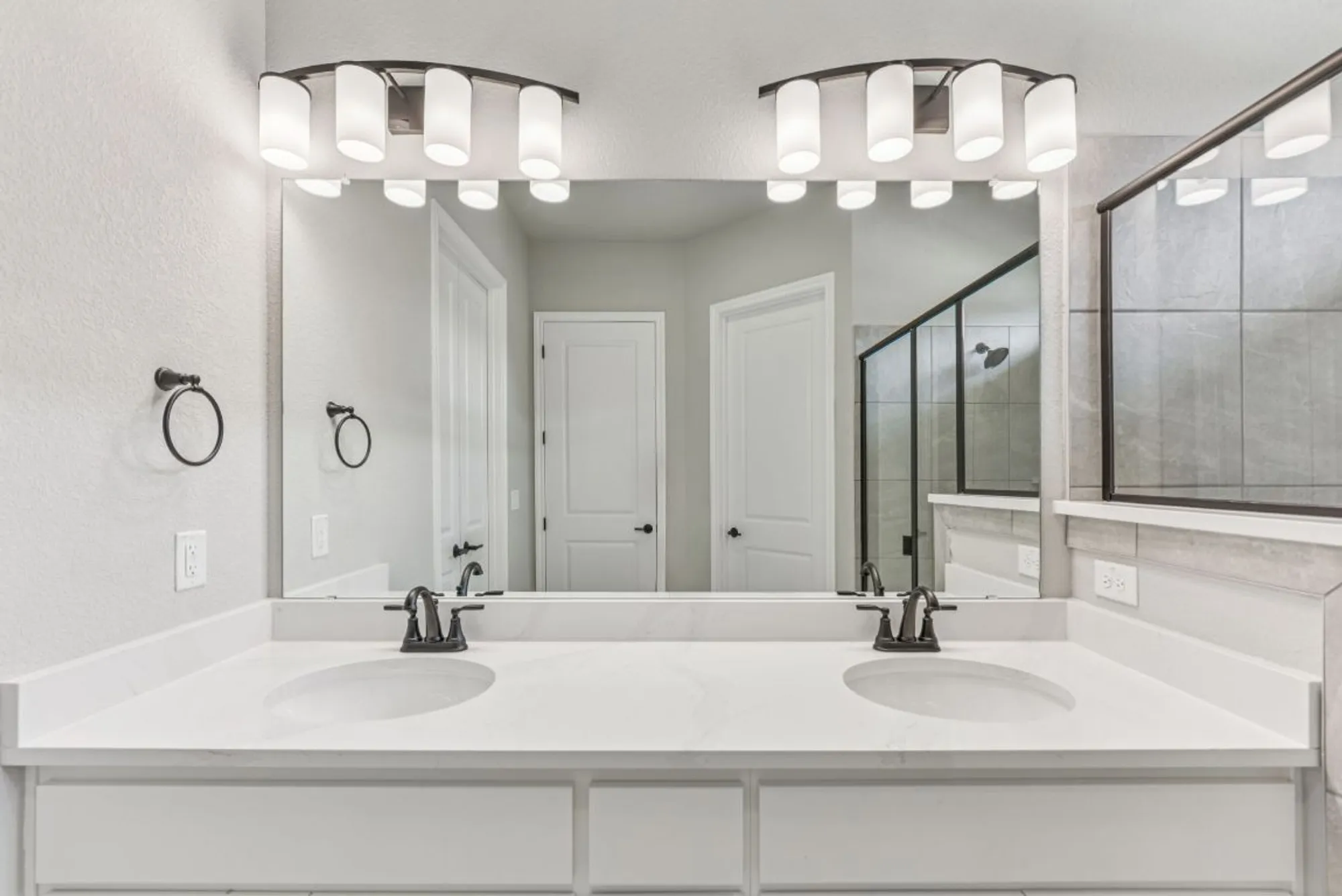 Property Slideshow image 11 of 25 | 108 maceo way unit 101, San Marcos, TX, 78666