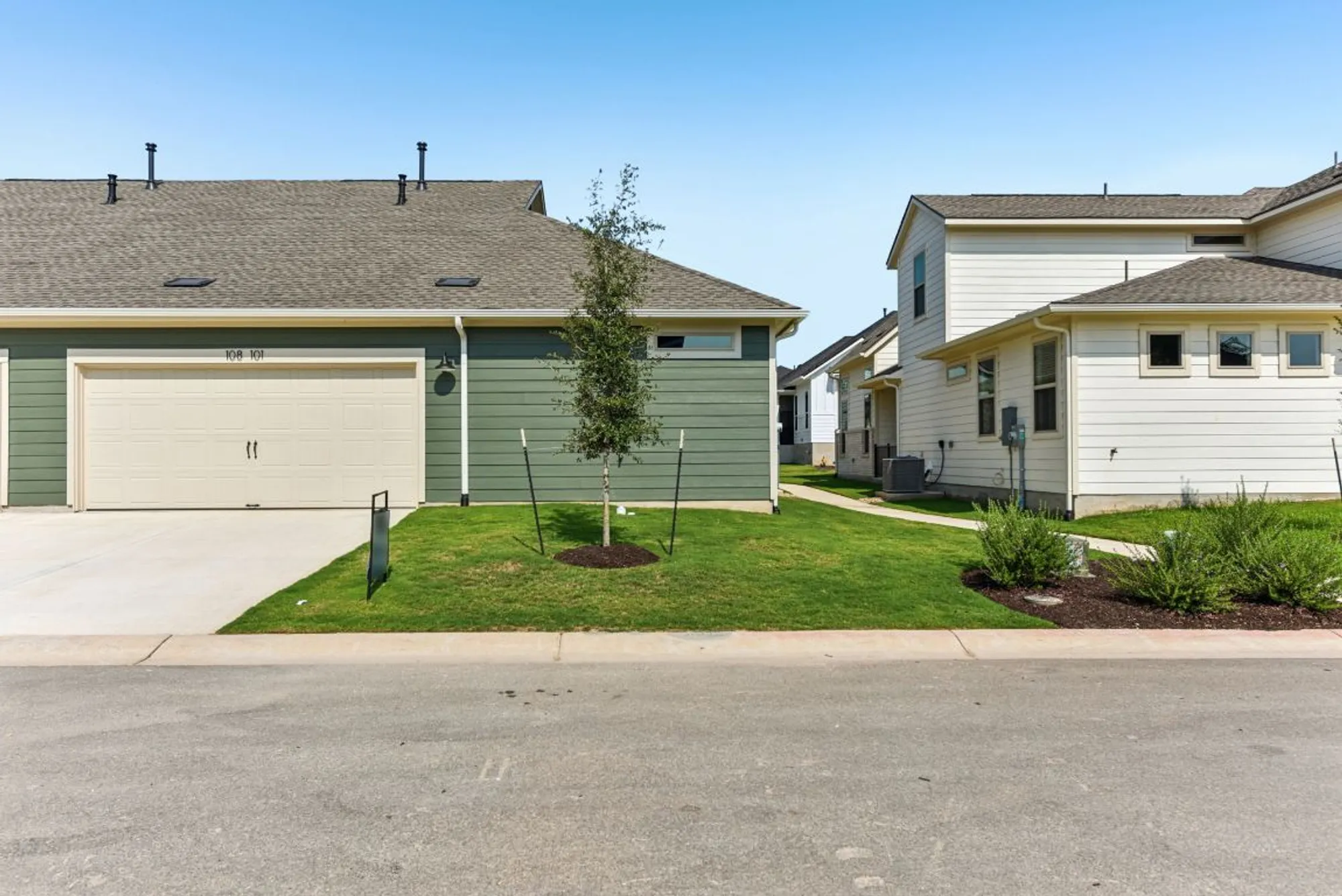 Property Slideshow image 20 of 25 | 108 maceo way unit 101, San Marcos, TX, 78666