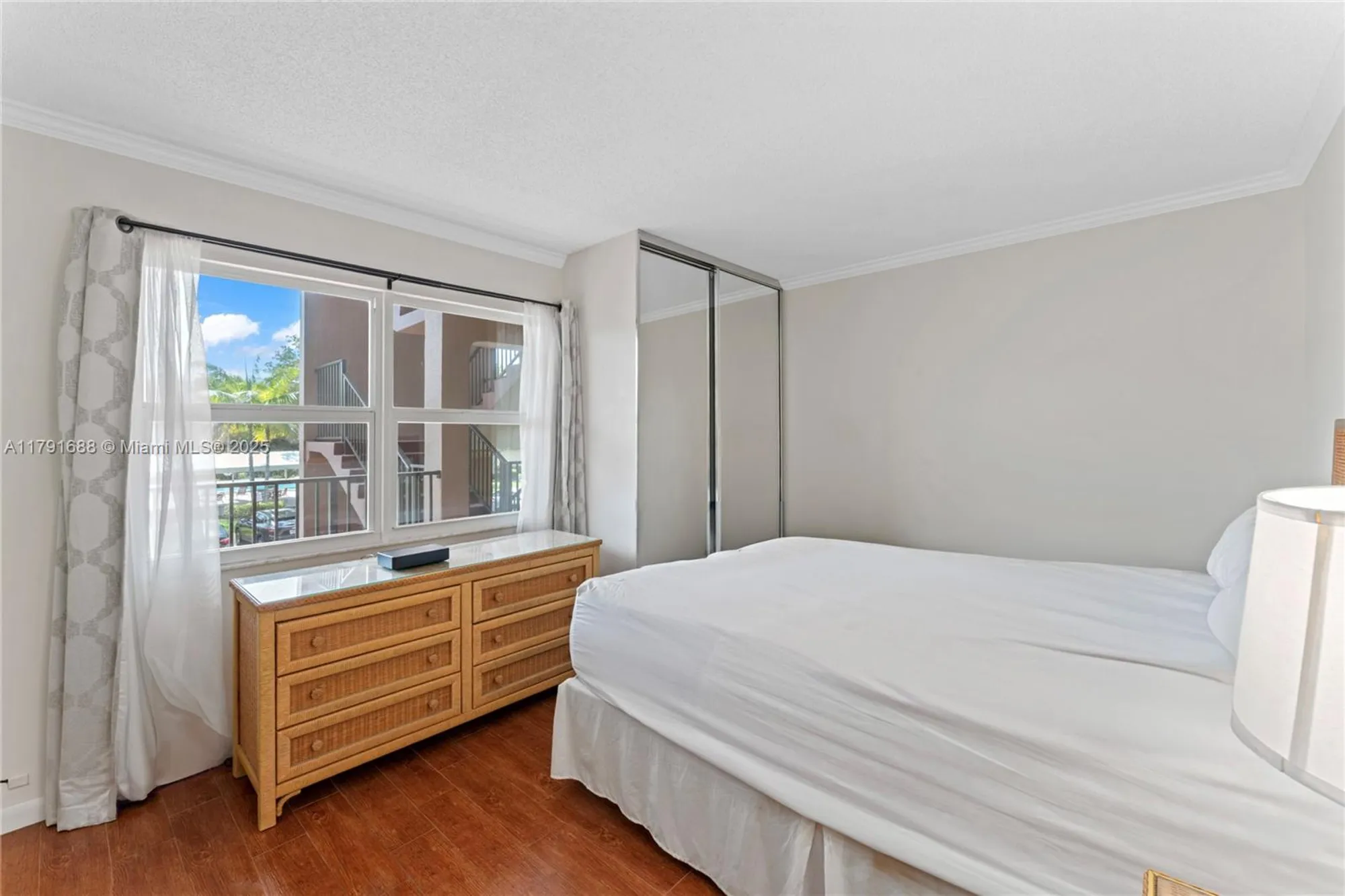 Property Slideshow image 18 of 60 | 300 sw 130th ter apt 203b, Pembroke Pines, FL, 33027