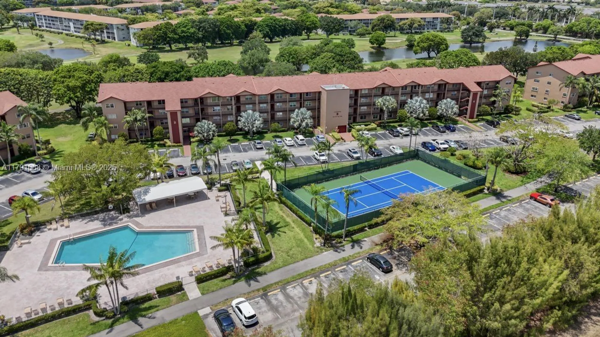 Property Slideshow image 37 of 60 | 300 sw 130th ter apt 203b, Pembroke Pines, FL, 33027