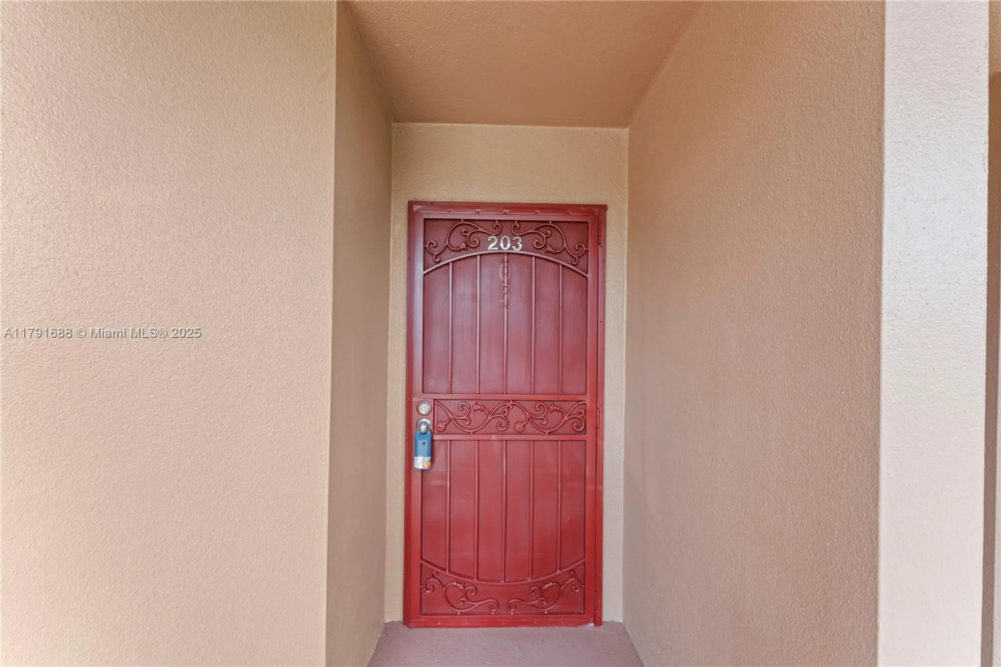 Property Slideshow image 3 of 60 | 300 sw 130th ter apt 203b, Pembroke Pines, FL, 33027