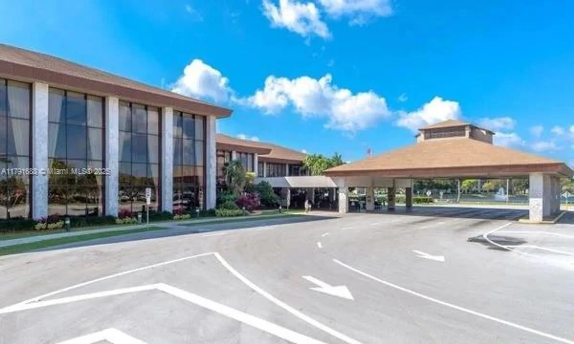 Property Slideshow image 42 of 60 | 300 sw 130th ter apt 203b, Pembroke Pines, FL, 33027