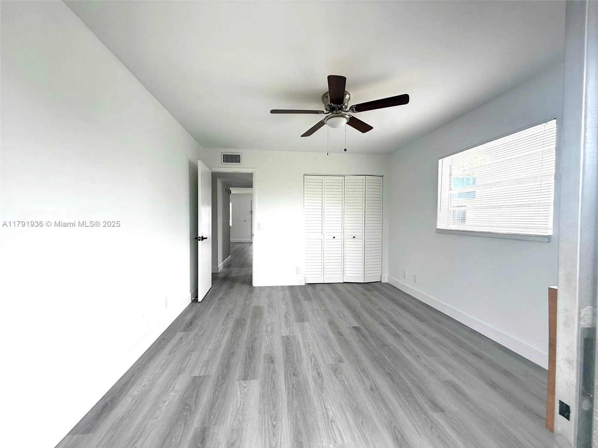 Property Slideshow image 14 of 32 | 521 normandy k # 521, Delray Beach, FL, 33484