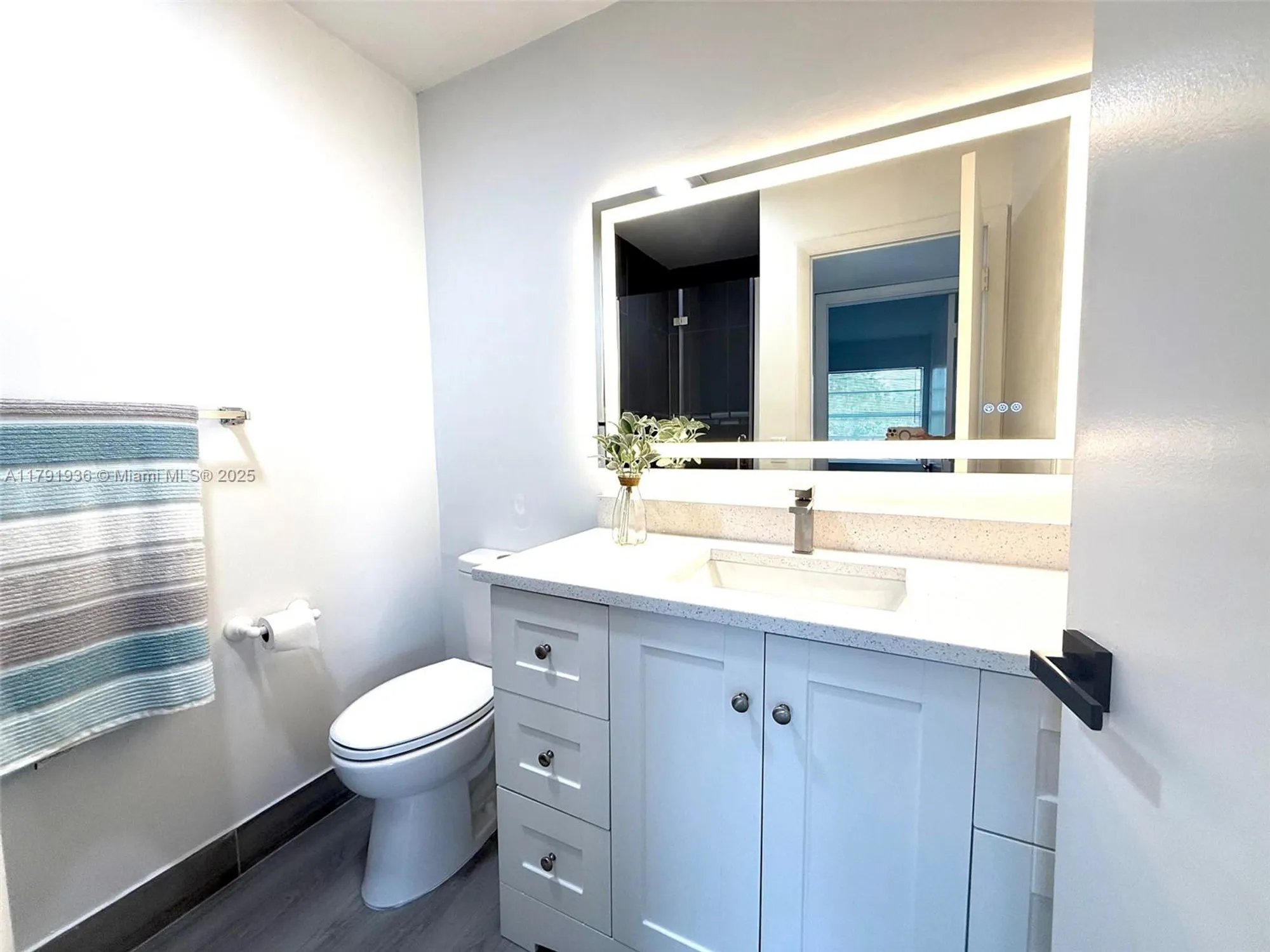 Property Slideshow image 24 of 32 | 521 normandy k # 521, Delray Beach, FL, 33484