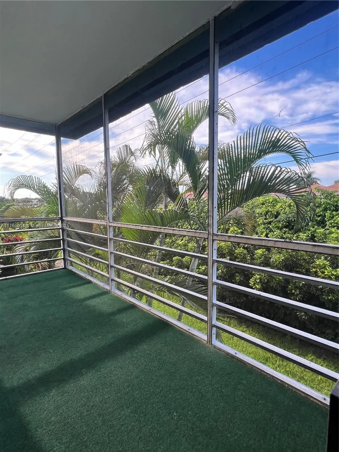 Property Slideshow image 28 of 32 | 521 normandy k # 521, Delray Beach, FL, 33484