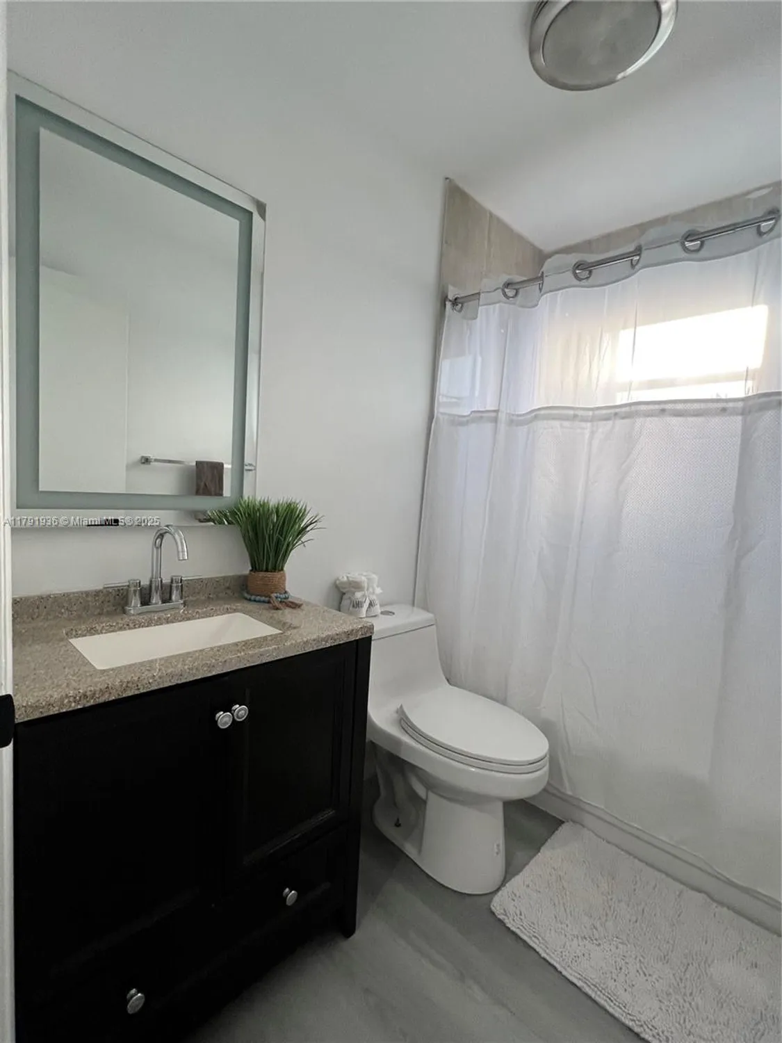 Property Slideshow image 20 of 32 | 521 normandy k # 521, Delray Beach, FL, 33484