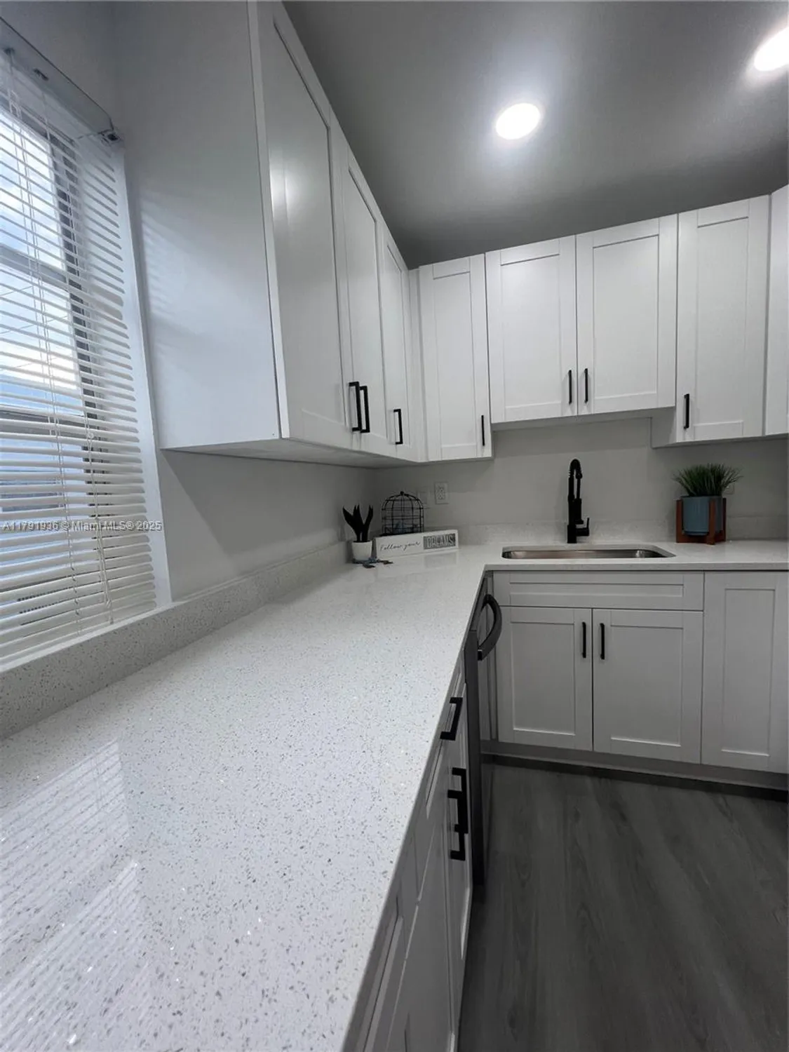 Property Slideshow image 6 of 32 | 521 normandy k # 521, Delray Beach, FL, 33484