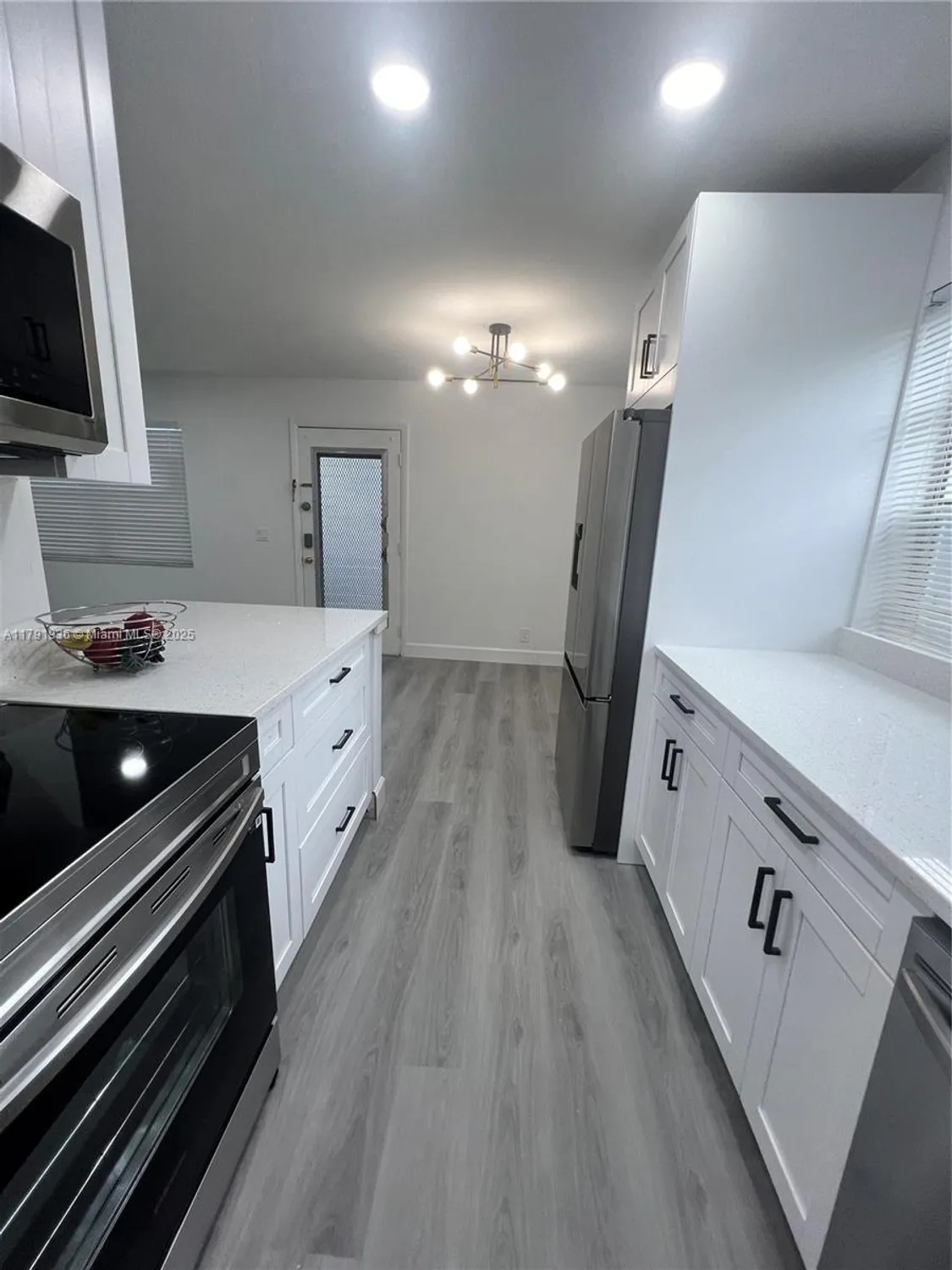 Property Slideshow image 8 of 32 | 521 normandy k # 521, Delray Beach, FL, 33484