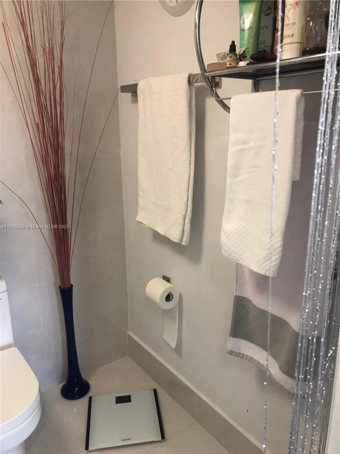 Property Slideshow image 11 of 32 | 1101 bahama bnd b2, Coconut Creek, FL, 33066