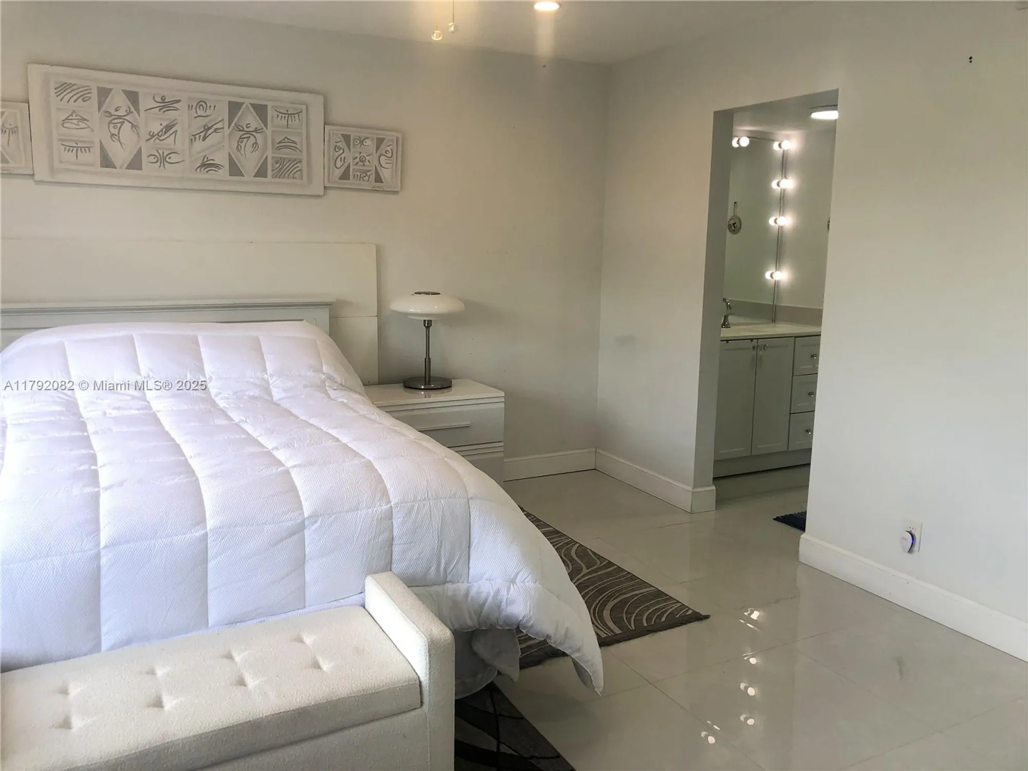 Property Slideshow image 8 of 32 | 1101 bahama bnd b2, Coconut Creek, FL, 33066