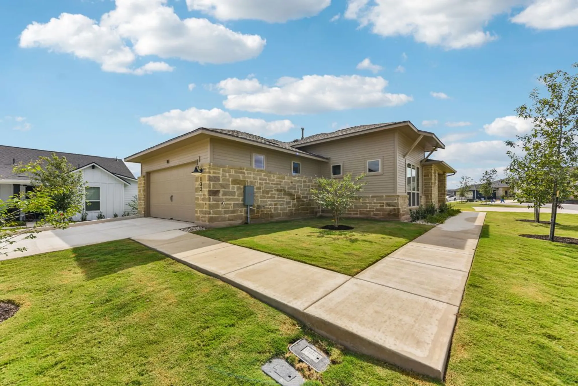 Property Slideshow image 2 of 26 | 133 antoinette way unit 101, San Marcos, TX, 78666